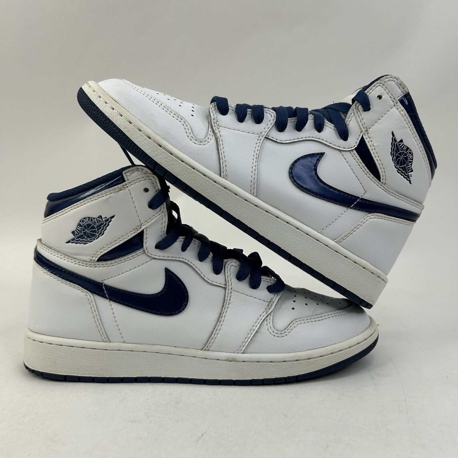 Nike Nike Air Jordan 1 High OG GS “Navy Metallic” 2024 Size US 8.5 / IT 38.5 - 1 Thumbnail