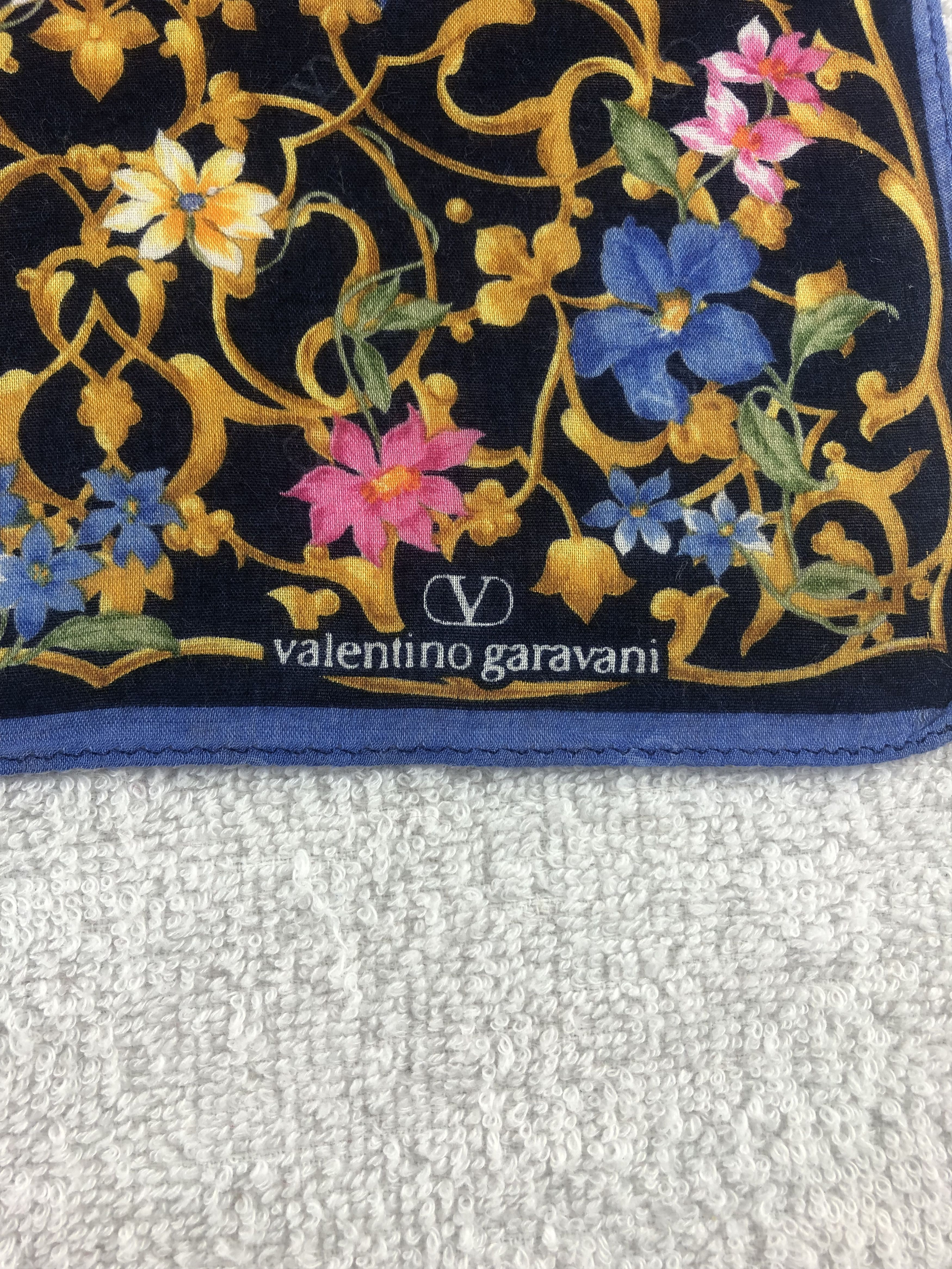 Valentino × Vintage Valentino Garavani Handkerchief / Bandana / Neckerchief Size ONE SIZE - 5 Thumbnail