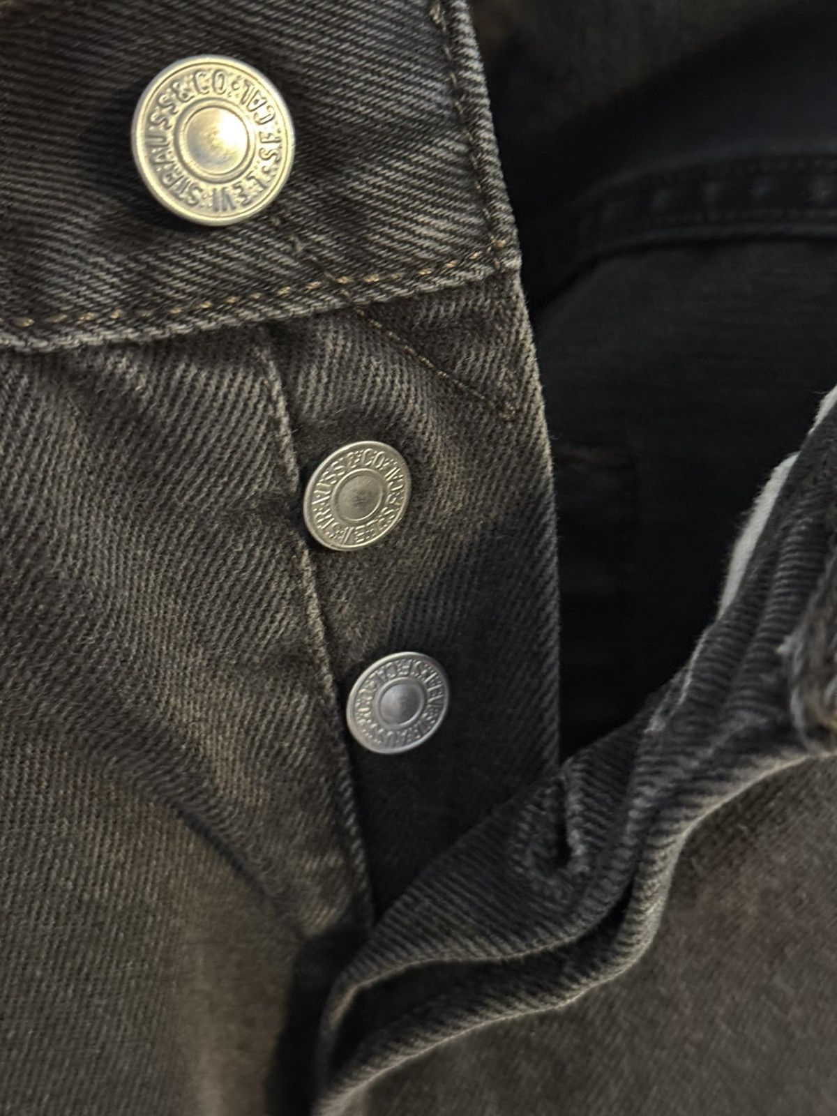 Levi's Vintage Levi’s 501 Size US 30 / EU 46 - 5 Thumbnail