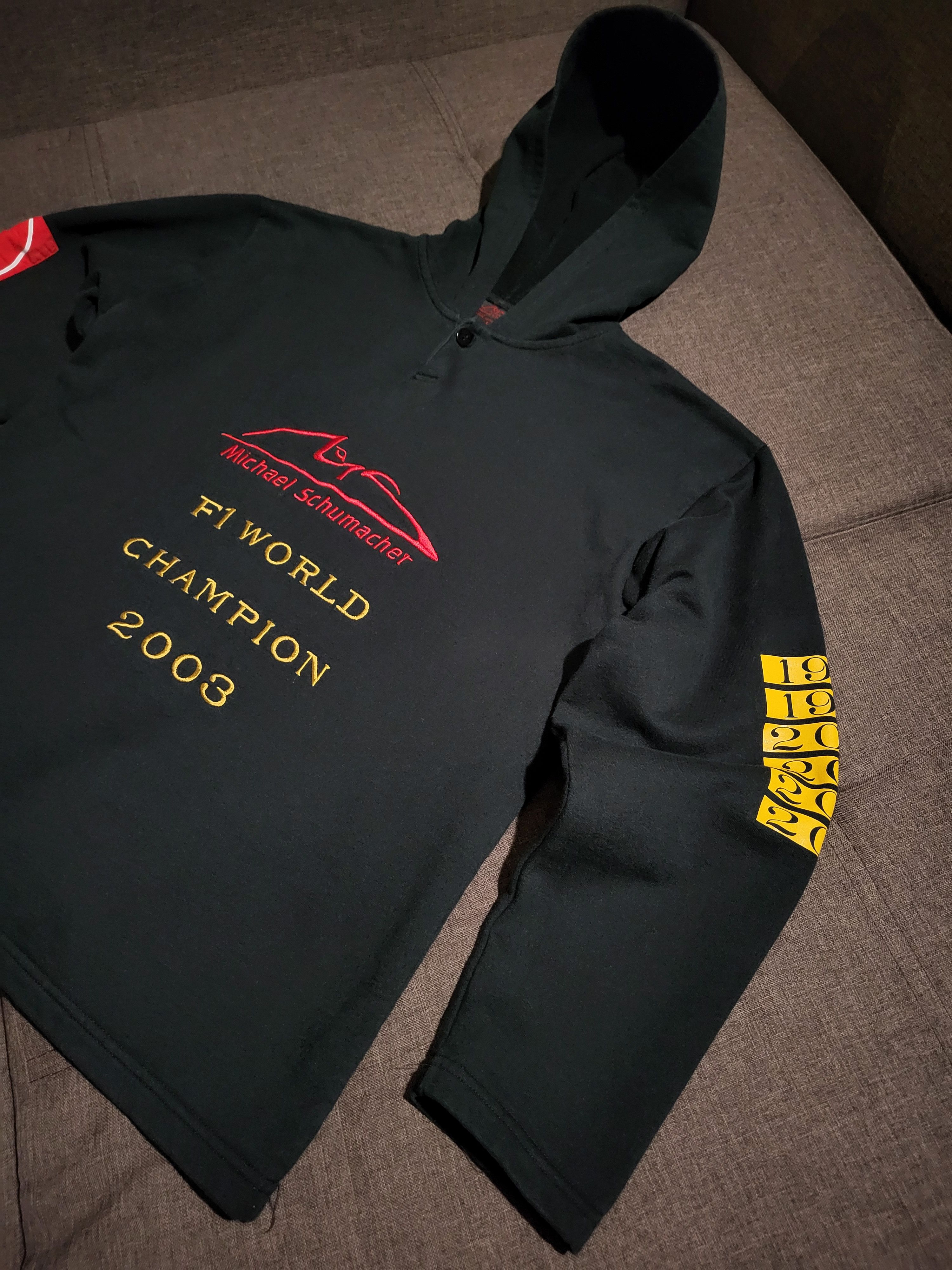 Ferrari vintage FERARRI hoodie F1 champion 2003 M Size US M / EU 48-50 / 2 - 3 Thumbnail