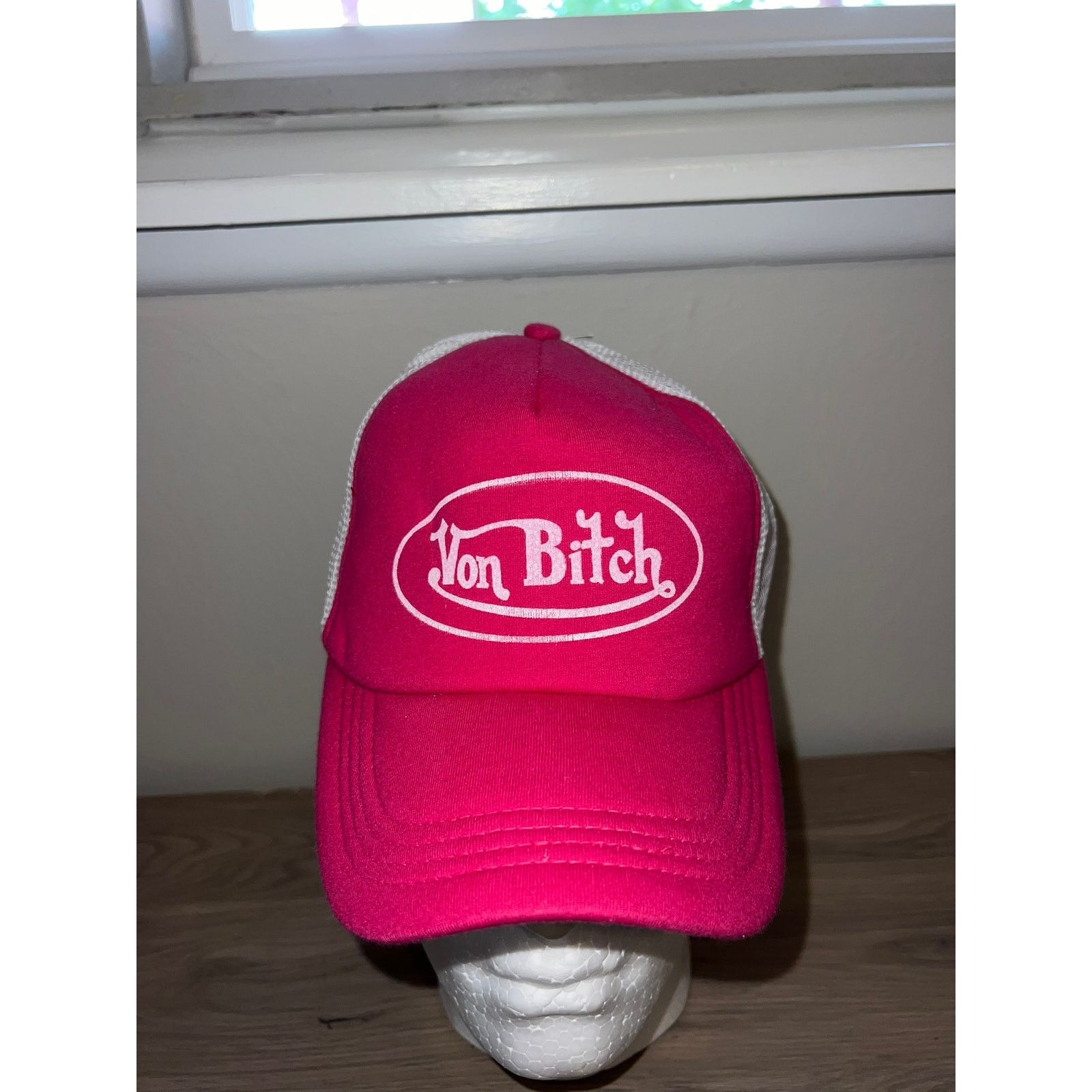 Vintage Y2K Von B*tch Pink White Trucker Hat Headwear Designer 2000s Size ONE SIZE - 1 Thumbnail
