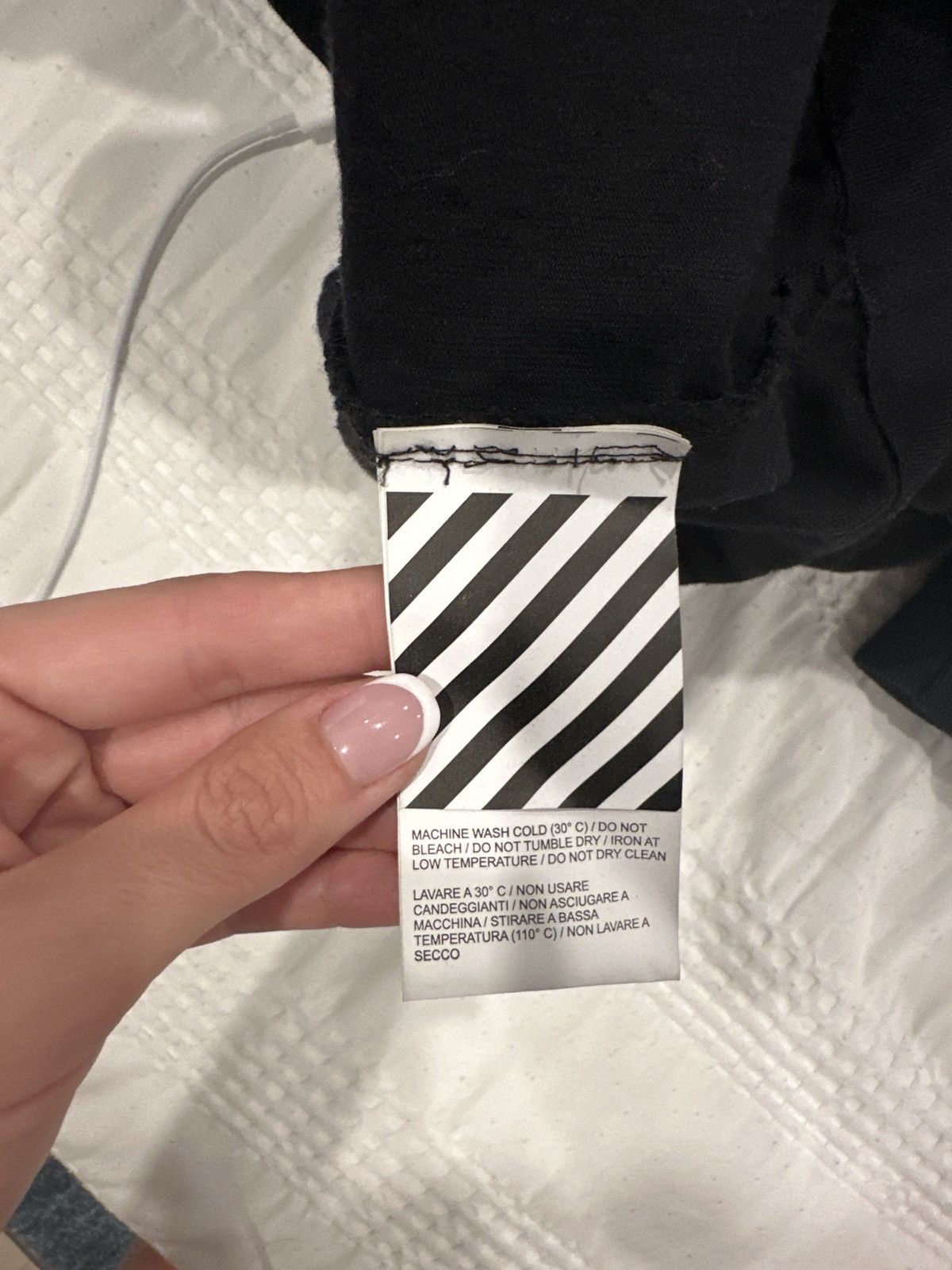 Off-White Off-White c/o Virgil Abloh Size US S / EU 44-46 / 1 - 5 Thumbnail