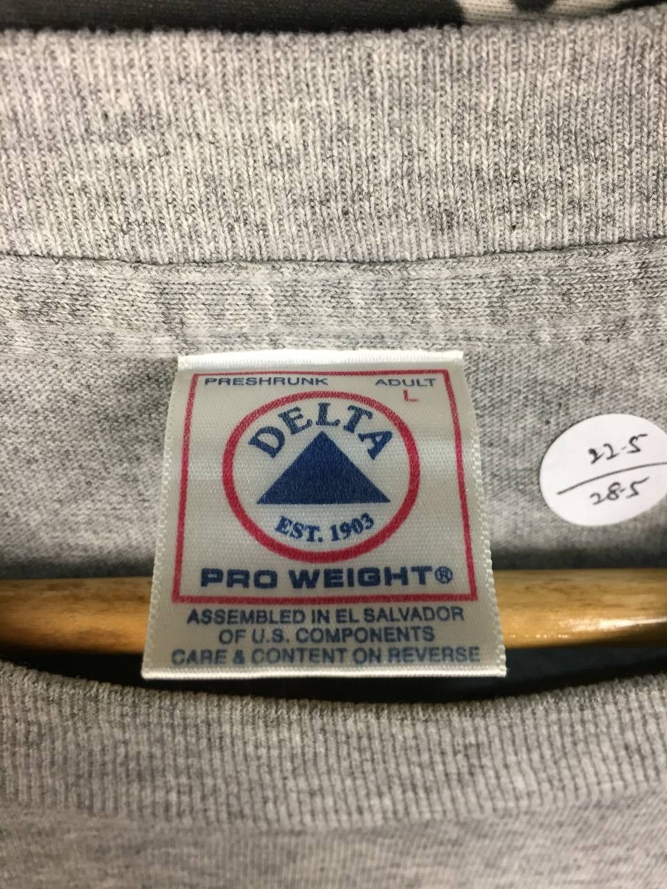 Vintage Vtg New York City Skyline Twin Towers Statue of Liberty Tee Size US L / EU 52-54 / 3 - 9 Thumbnail