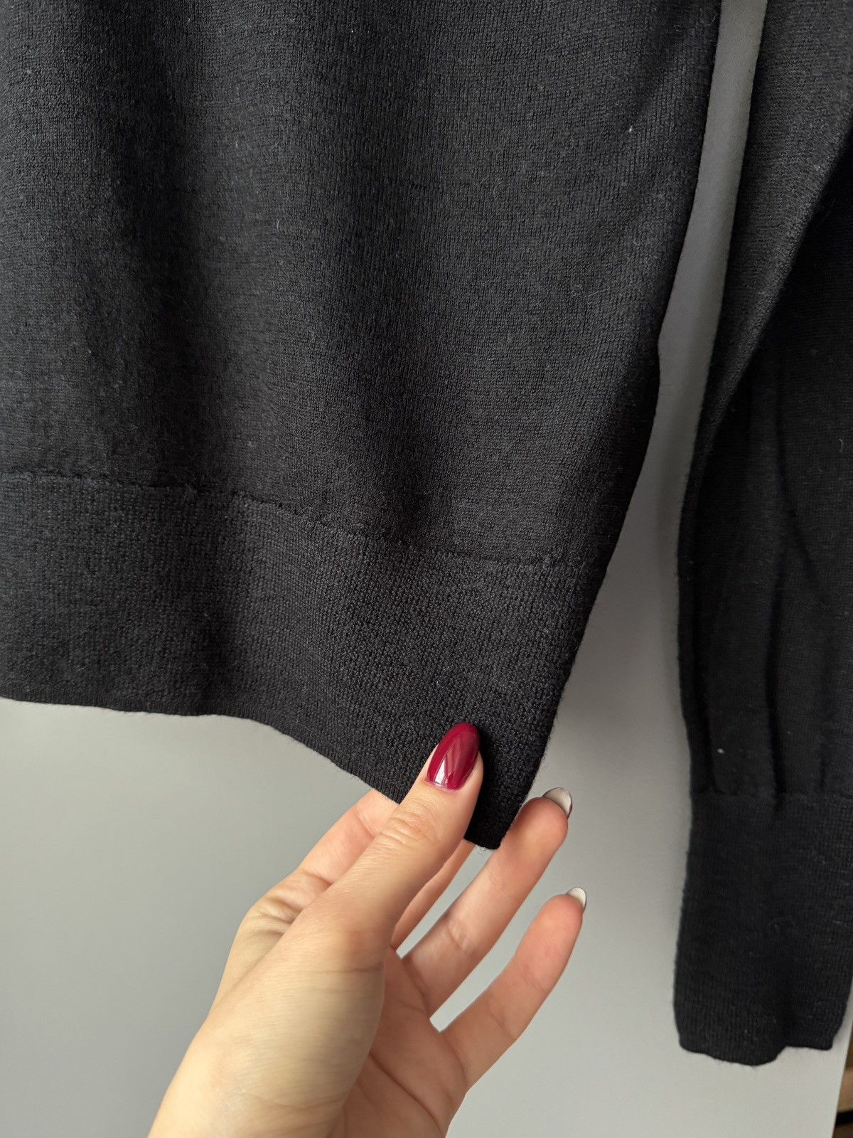 Isabel Marant Isabel Marant V-Neck Black Wool Silk Sweater Size XXS / US 00 / IT 34 - 3 Thumbnail