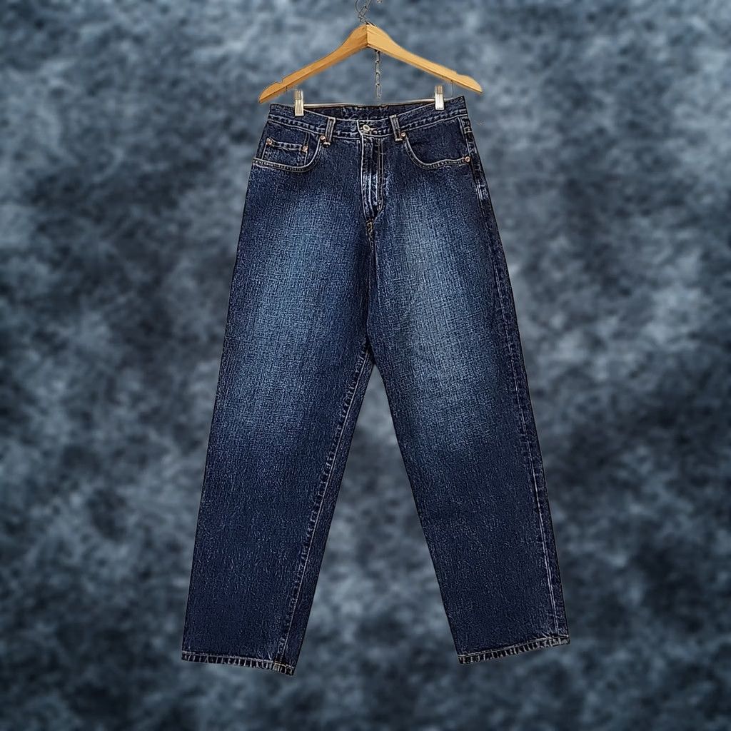 Lucky Brand VINTAGE Lucky Brand Jeans Men 33 Relaxed Straight Blue Denim 5-Pocket USA Y2K Logo Size US 33 - 1 Thumbnail