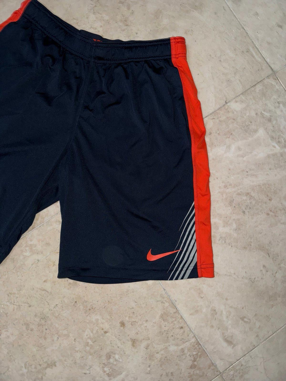 Nike EUC Nike Men’s Dri-Fit Training Shorts Orange Rare Sz S 2012 Size US 30 / EU 46 - 2 Thumbnail