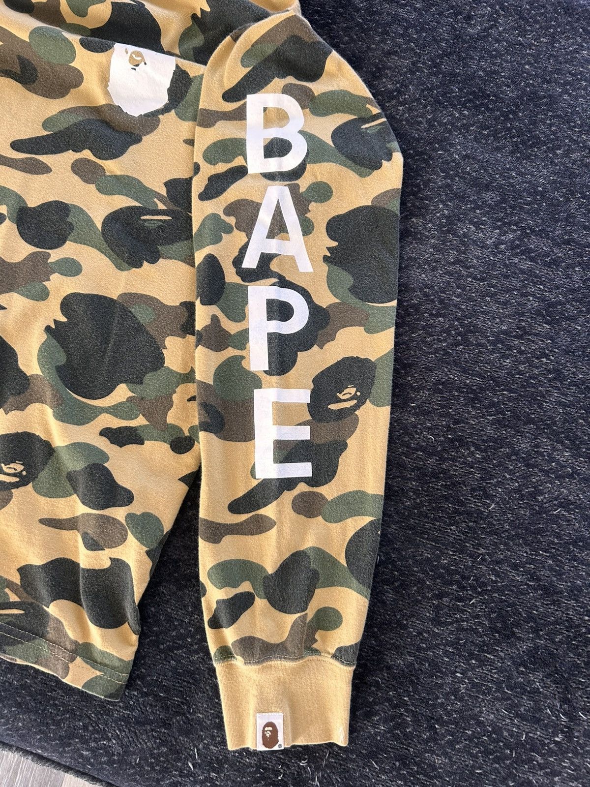 Bape Bape Camo Long Sleeve T-Shirt (L) Size US L / EU 52-54 / 3 - 4 Thumbnail