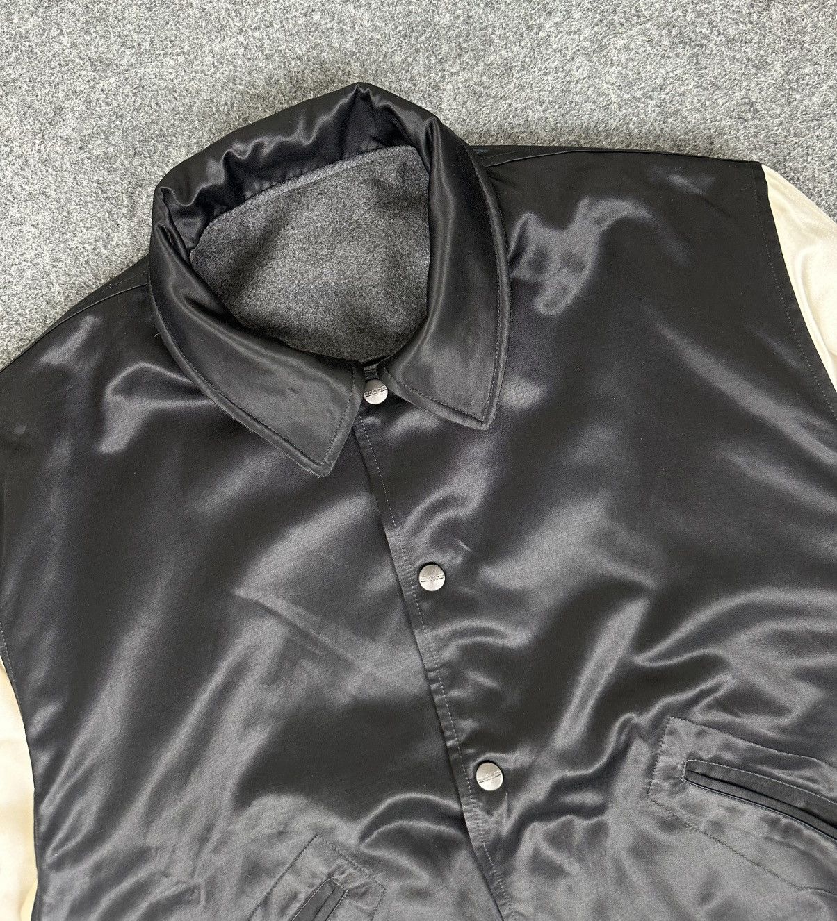 Jil Sander Jil Sander by Raf Simons Cashmere/Satin Reversible Varsity Size US S / EU 44-46 / 1 - 12 Thumbnail