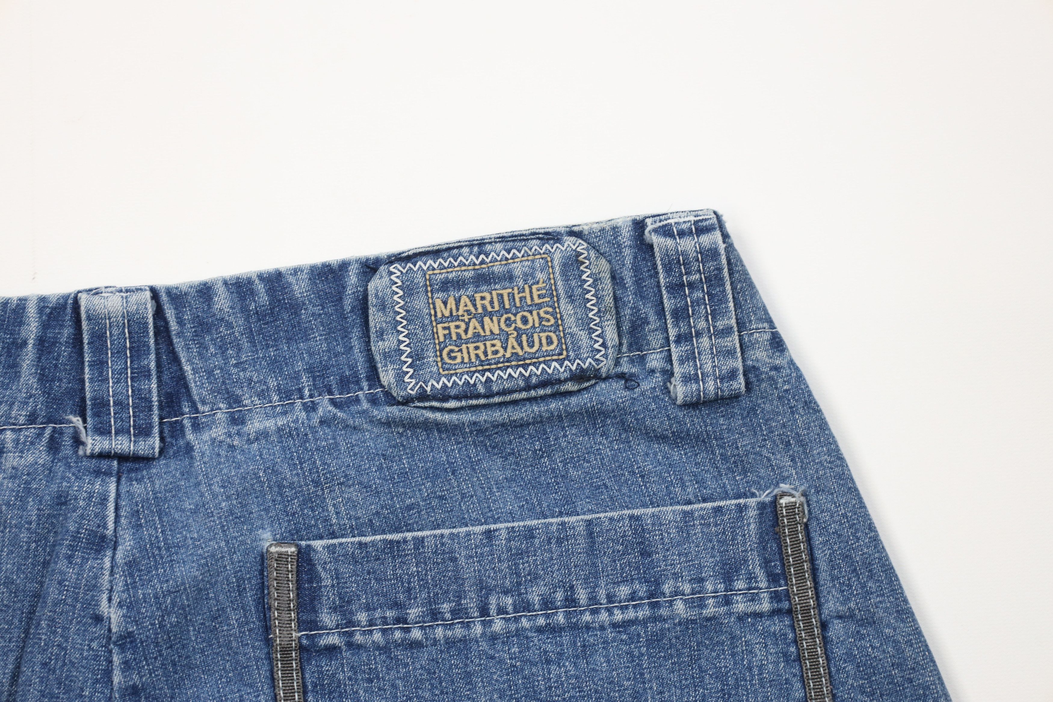Marithe + Francois Girbaud Vintage 90s Marithe Francois Girbaud Denim Cargo Shorts Blue Size US 38 / EU 54 - 11 Thumbnail