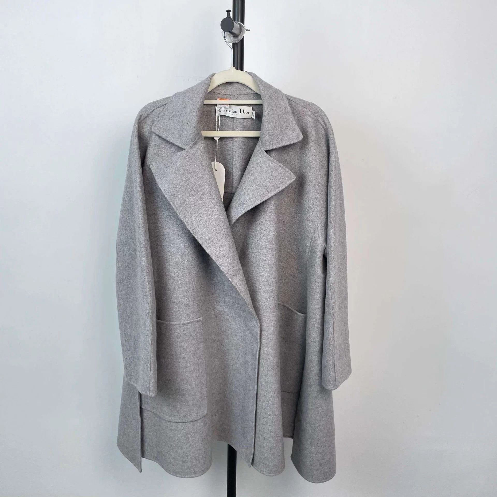 Dior Dior cashmere overcoat 165 gray Size XS / US 0-2 / IT 36-38 - 1 Thumbnail