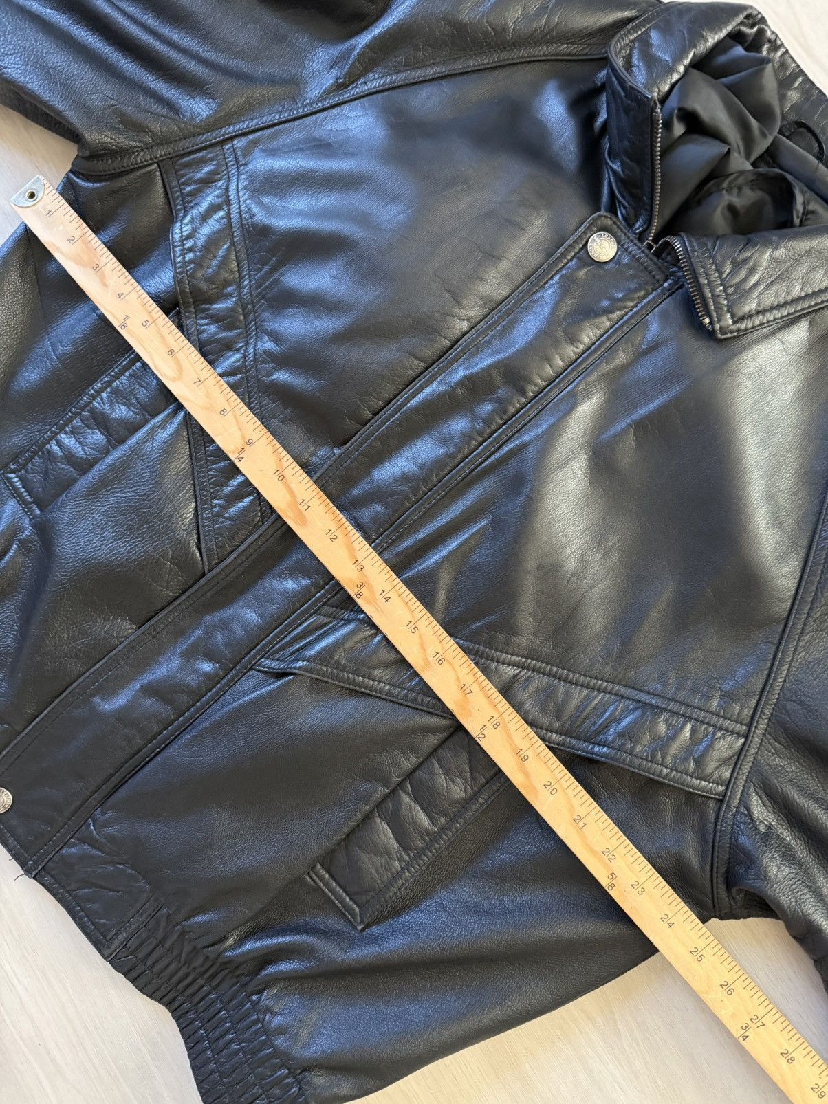 Wilsons Leather Vintage Wilsons Leather Bomber Jacket Sz L. Size US L / EU 52-54 / 3 - 10 Thumbnail