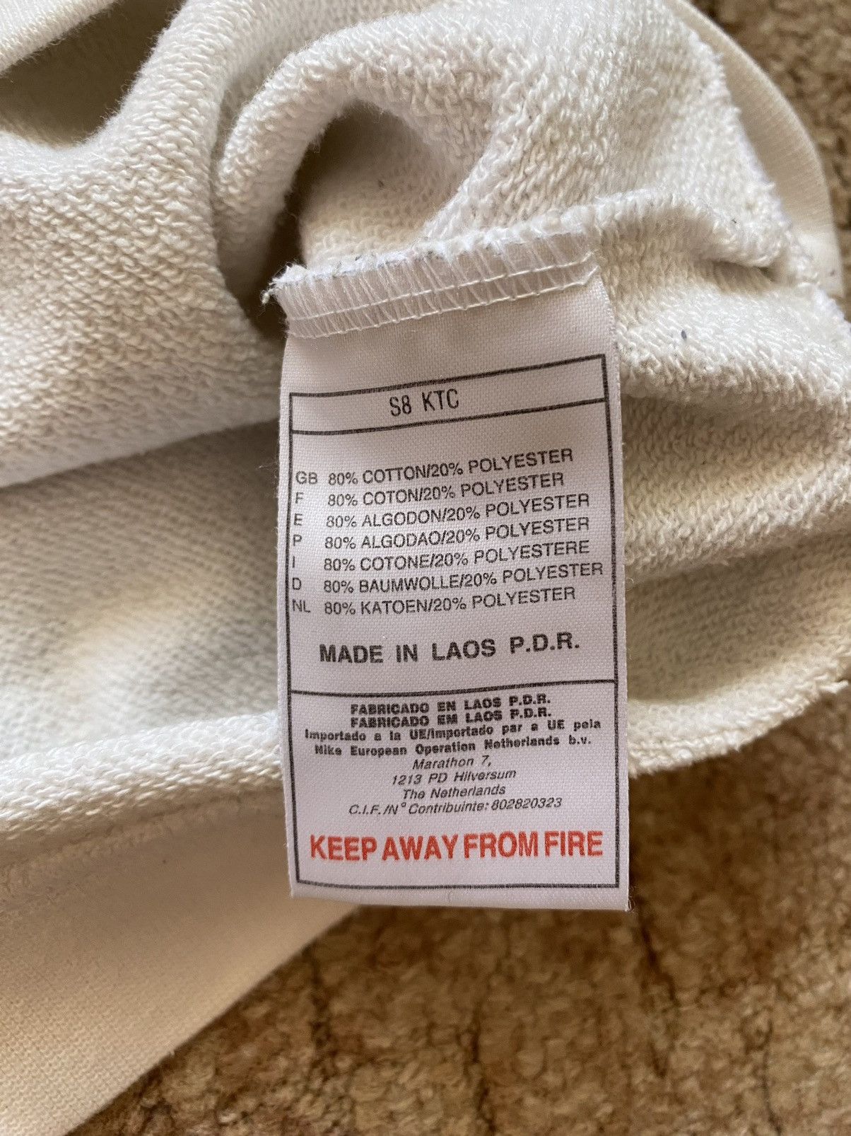 Nike × Vintage Nike Vintage 90's Streetwear Big Logo White Sweatshirt Size US S / EU 44-46 / 1 - 4 Thumbnail