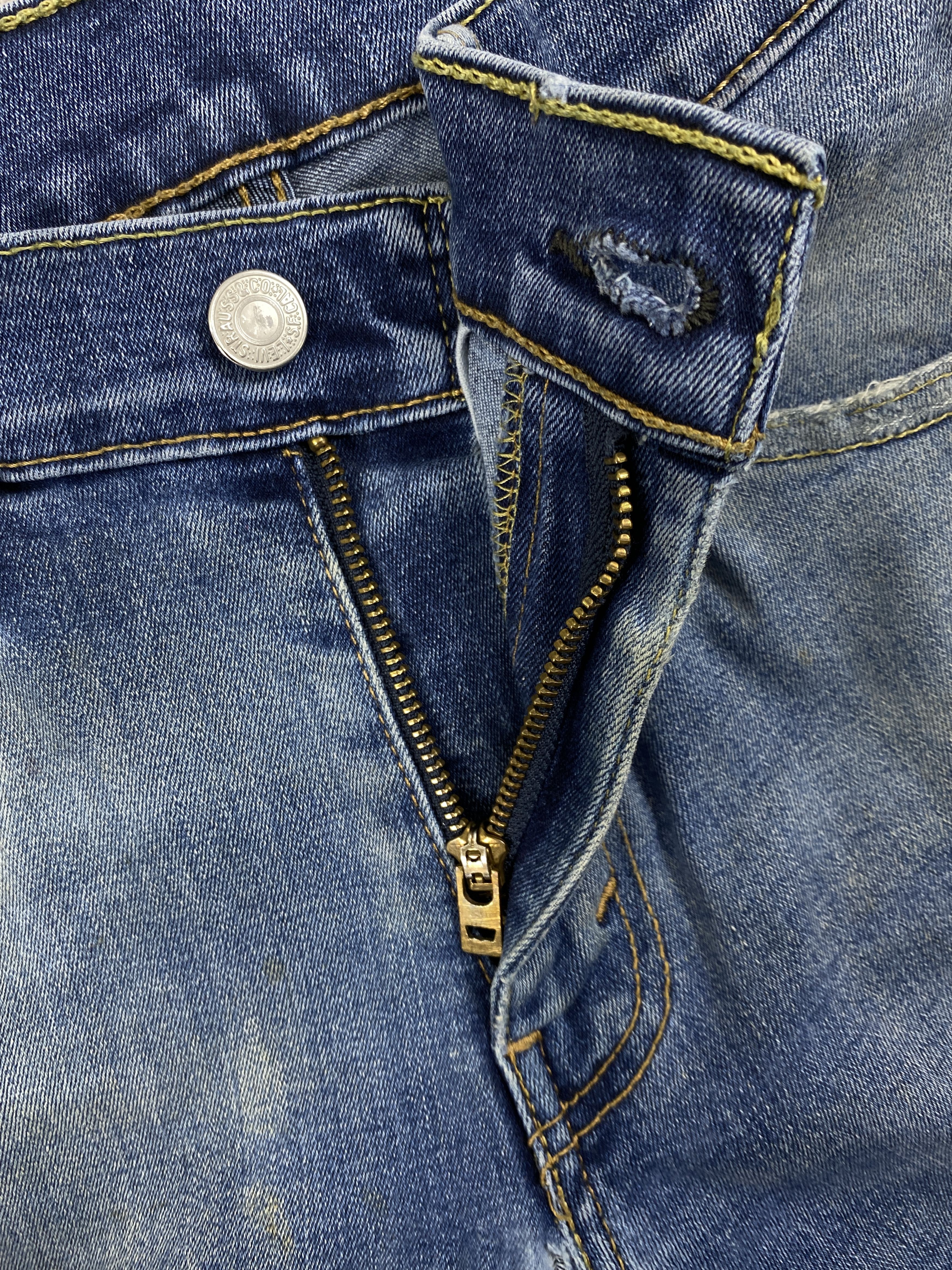 Levi's Distressed Blue Levi's 511 Jeans 30x29.5 Denim -SJ115 Size US 30 / EU 46 - 7 Thumbnail