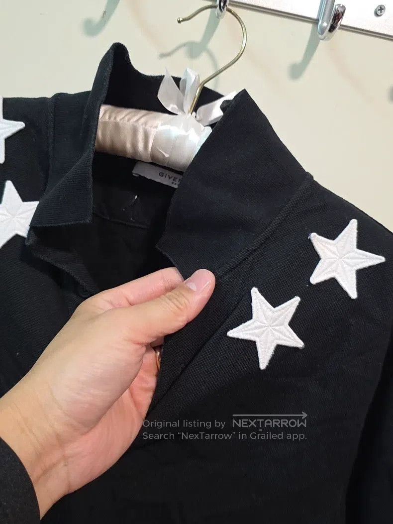 Givenchy Givenchy Black five-pointed star short-sleeved T-shirt Size US M / EU 48-50 / 2 - 2 Thumbnail