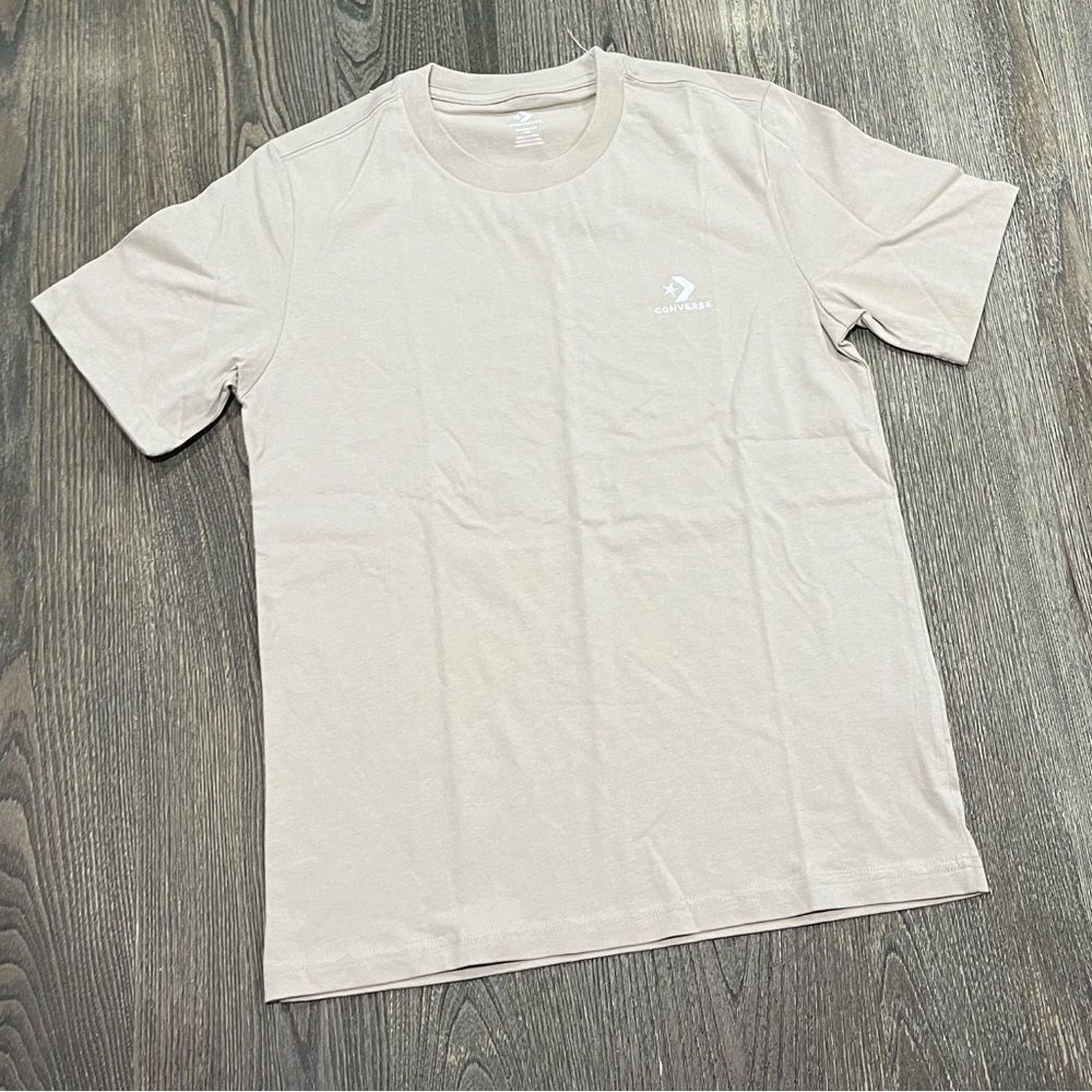Converse NWOT Converse T-Shirt Pullover Lightweight Beige Size XXS Size XXS / US 00 / IT 34 - 1 Thumbnail