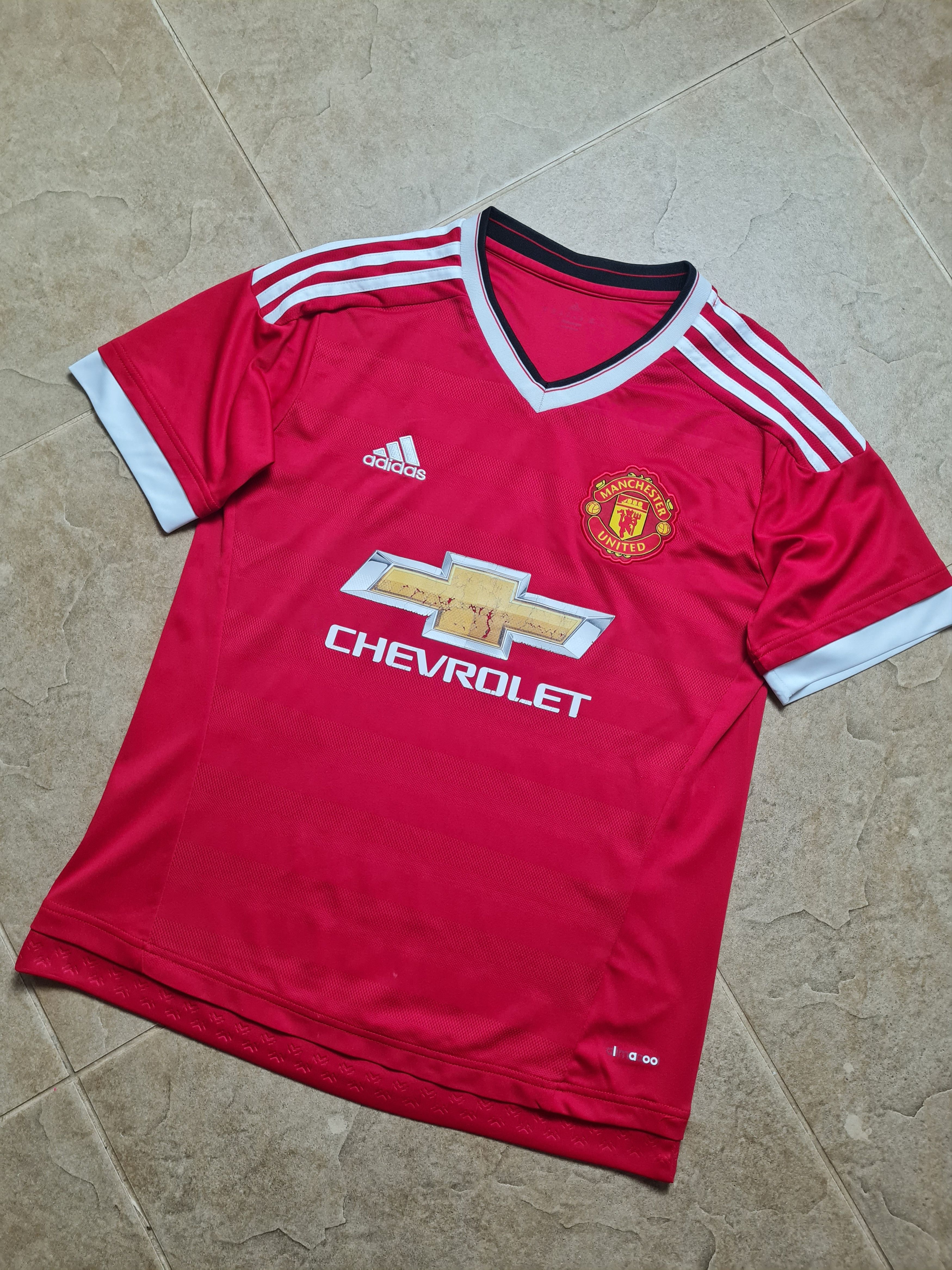Adidas Manchester United15/16 Home Soccer Shirt Adidas #7 MEMPHIS Size US S / EU 44-46 / 1 - 11 Thumbnail