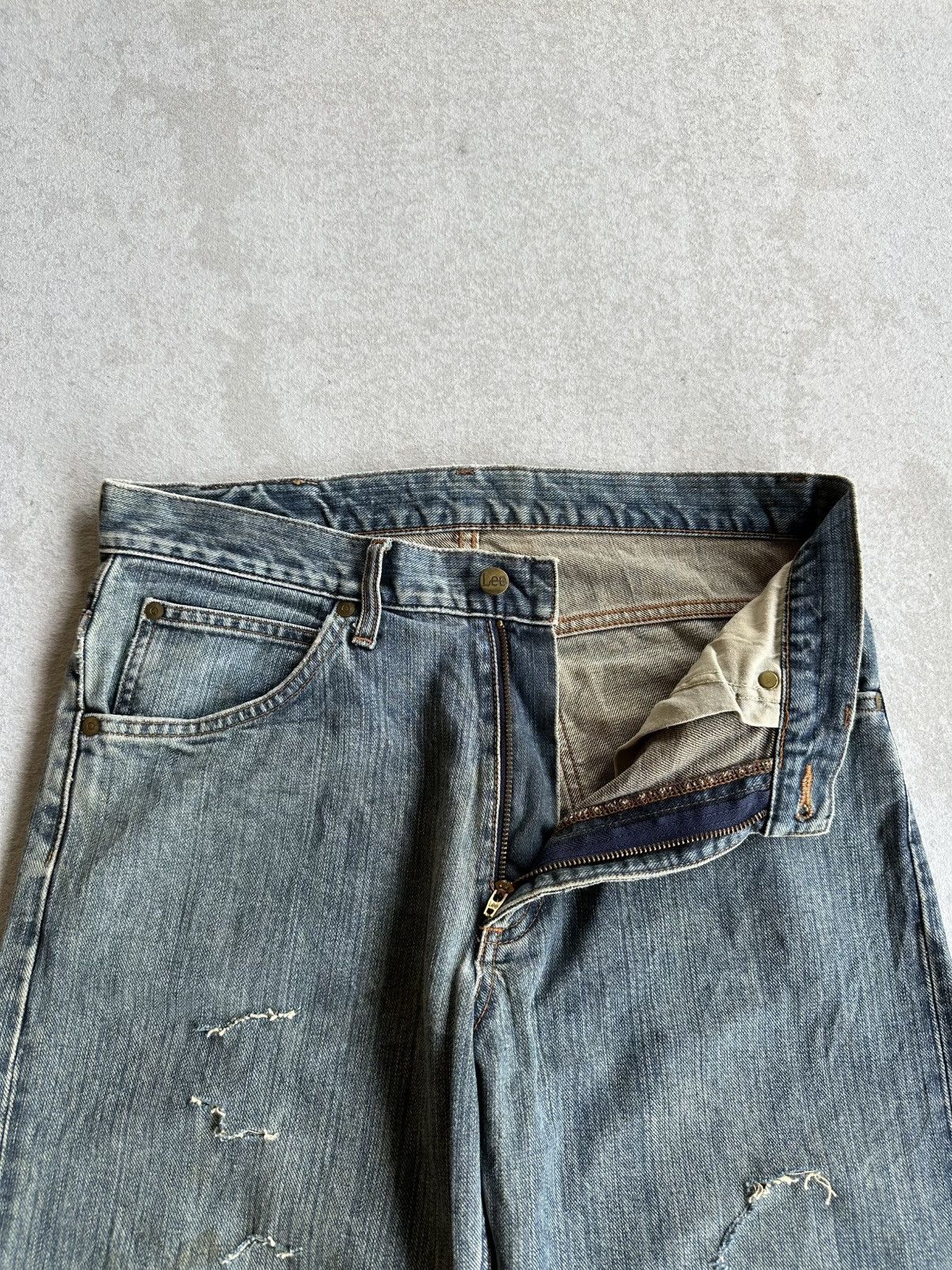 Lee OFFER ACCEPT🩸Vintage LEE Ripped Jean Distressed Denim Pants Size US 31 - 11 Thumbnail