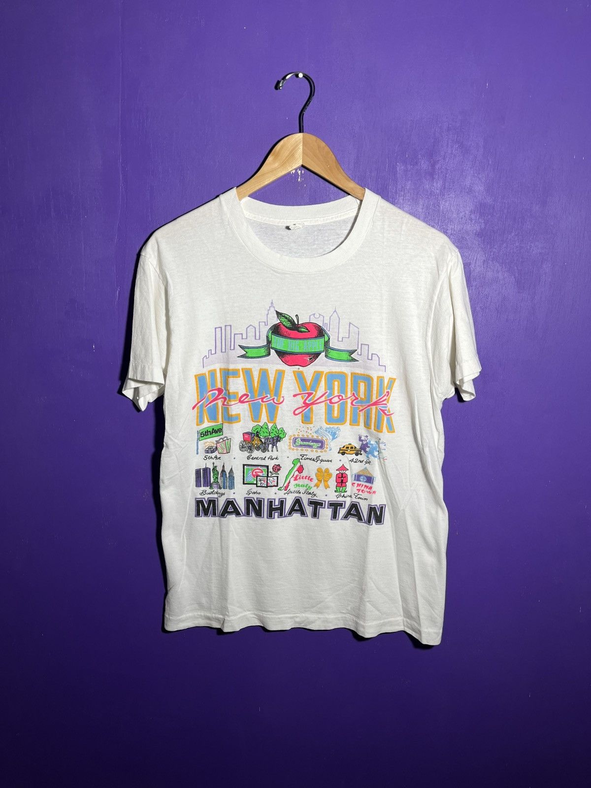 Vintage Vintage 80s New York Manhattan tourist tee Size US M / EU 48-50 / 2 - 1 Thumbnail