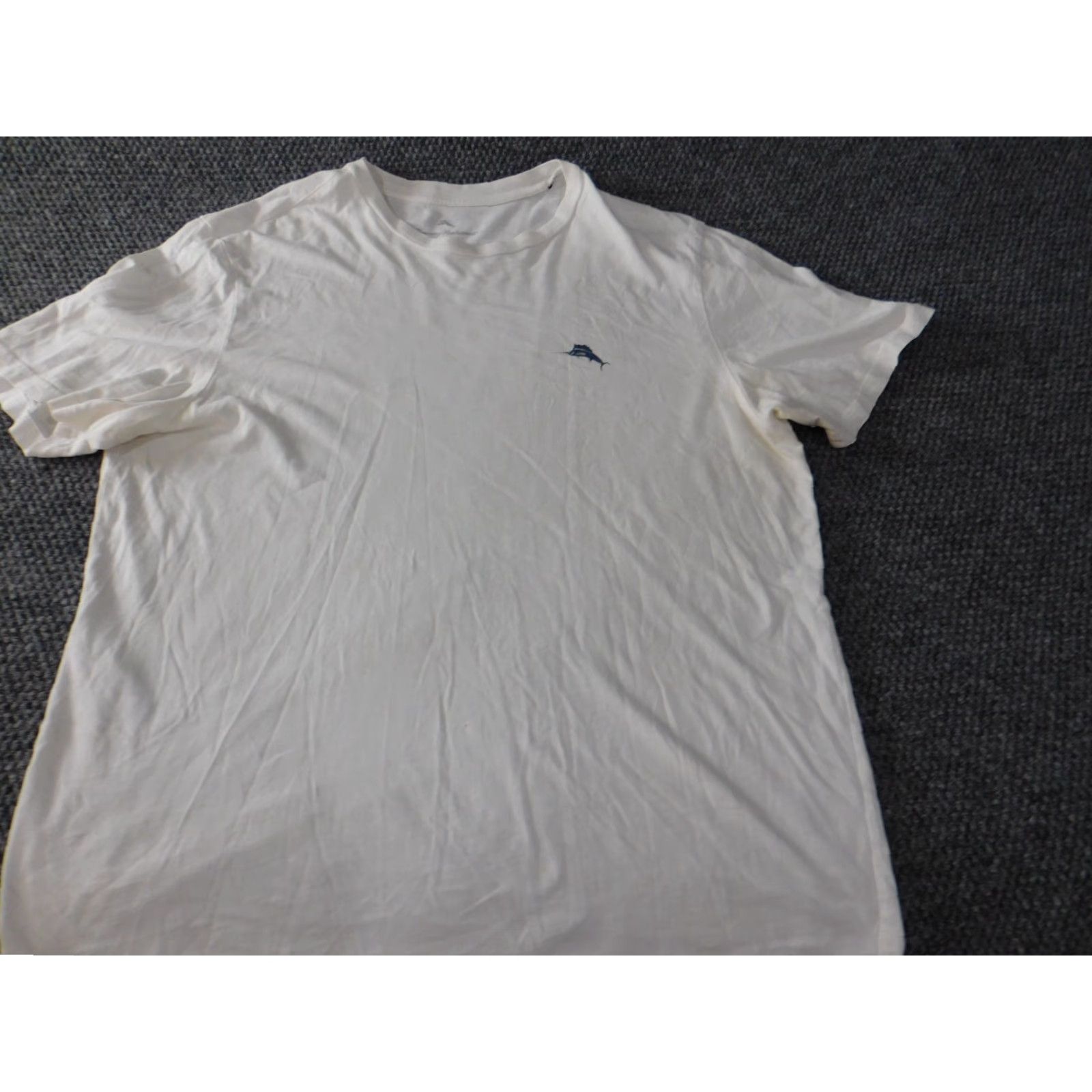 Tommy Bahama Tommy Bahama Shirt L White Marlin Mens Logo Classic Graphic Island Tropical Short Sleeve Crew Neck T-Shirt Mens Logo Vintage None Size US L / EU 52-54 / 3 - 4 Thumbnail