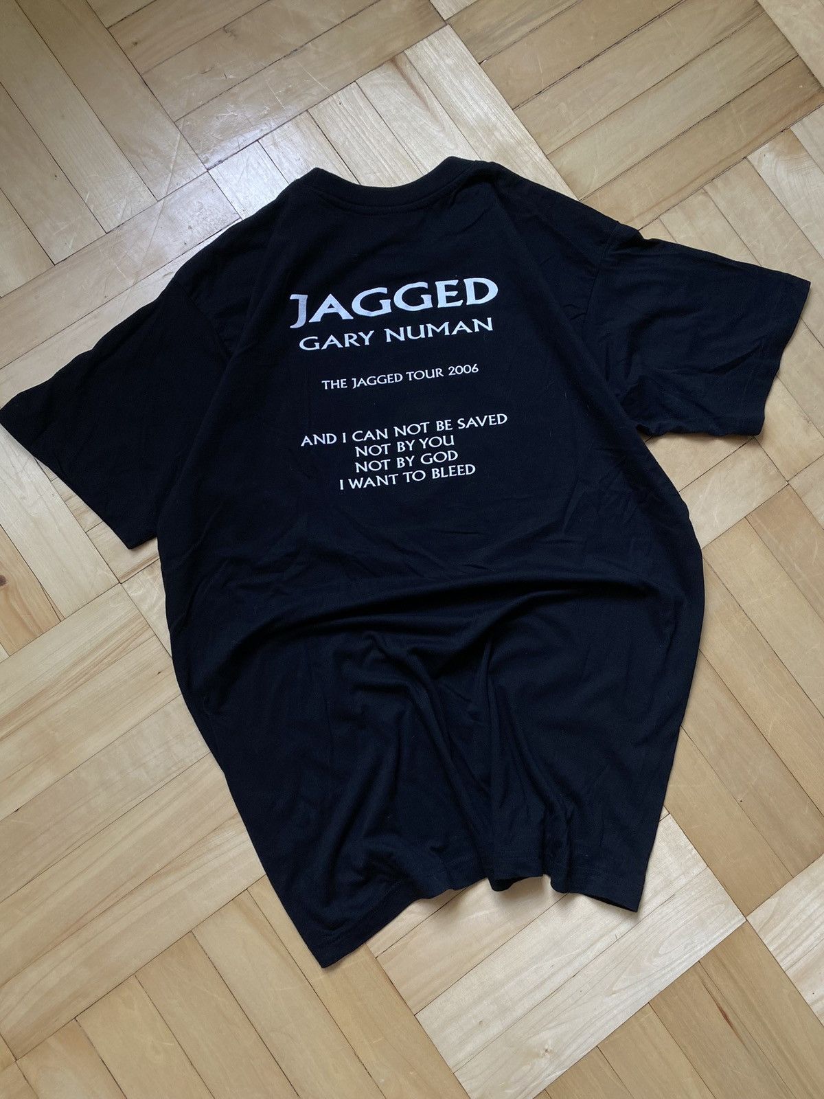 Band Tees × Vintage Vintage Gary Numan “JAGGED” Tee Shirt Size US XL / EU 56 / 4 - 3 Thumbnail