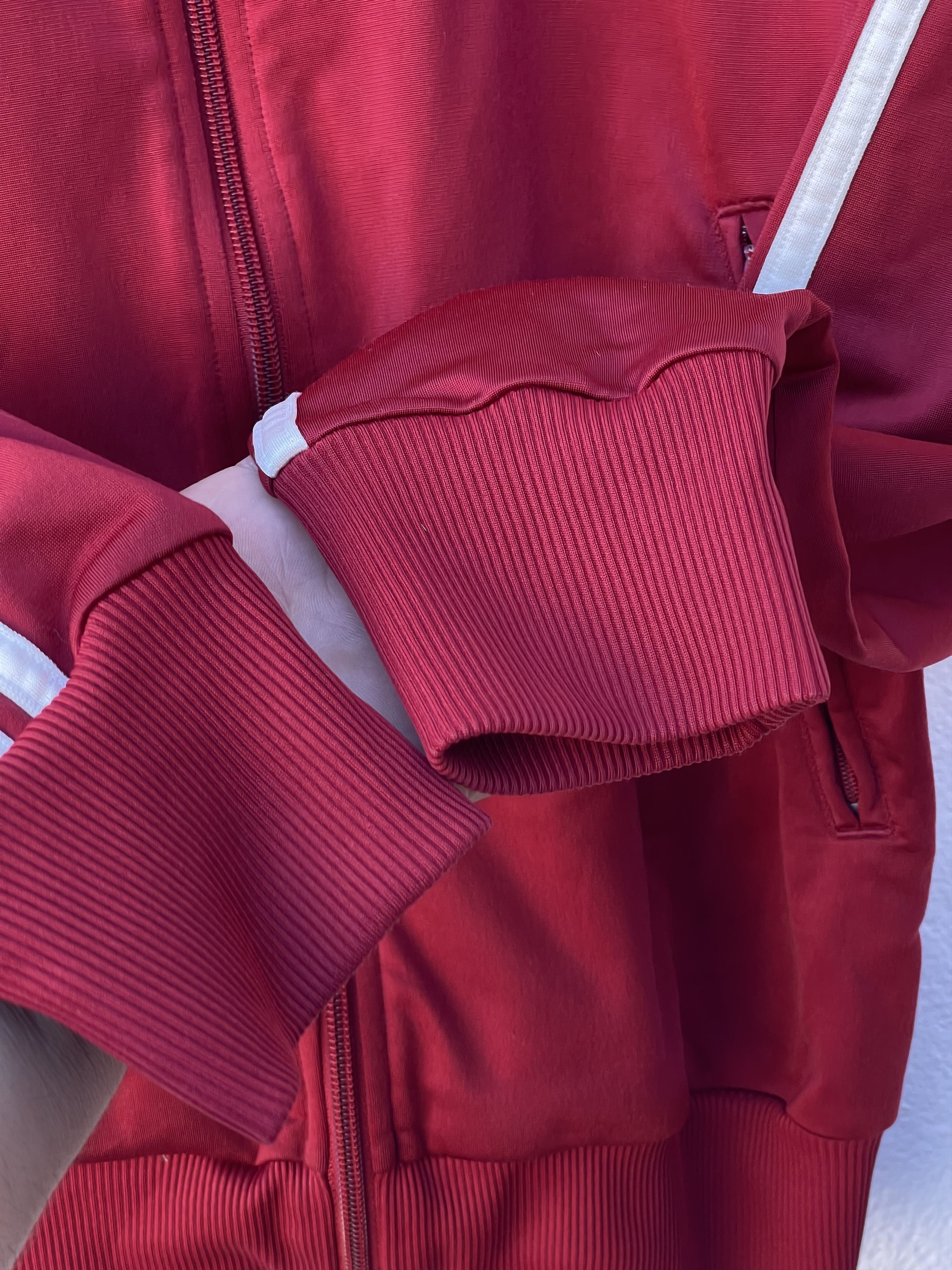 Adidas Adidas track jacket vintage burgundy small Size US S / EU 44-46 / 1 - 3 Thumbnail