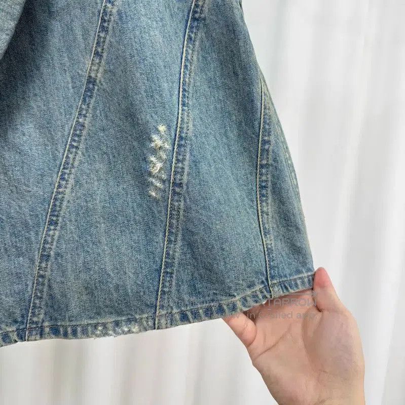 Miu Miu Miu Miu Blue Denim Skirt with Logo . Size 28" / US 6 / IT 42 - 4 Thumbnail