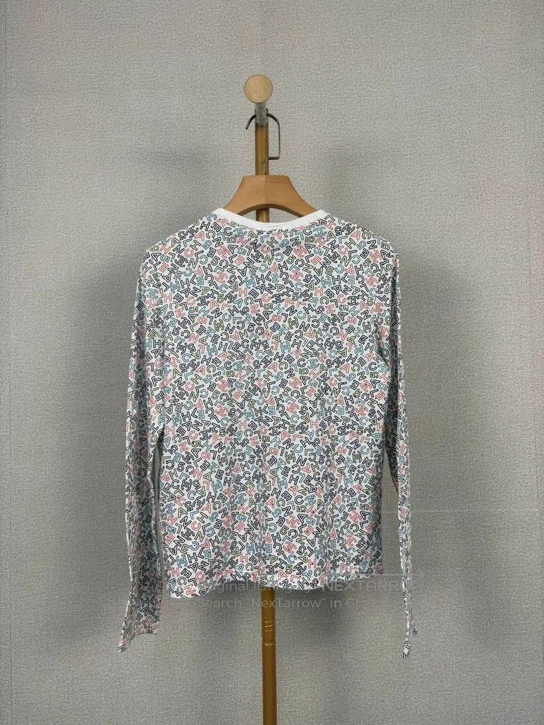 Chanel Chanel Logo Sequin Long Sleeve T-Shirt. Size US S / EU 44-46 / 1 - 2 Thumbnail
