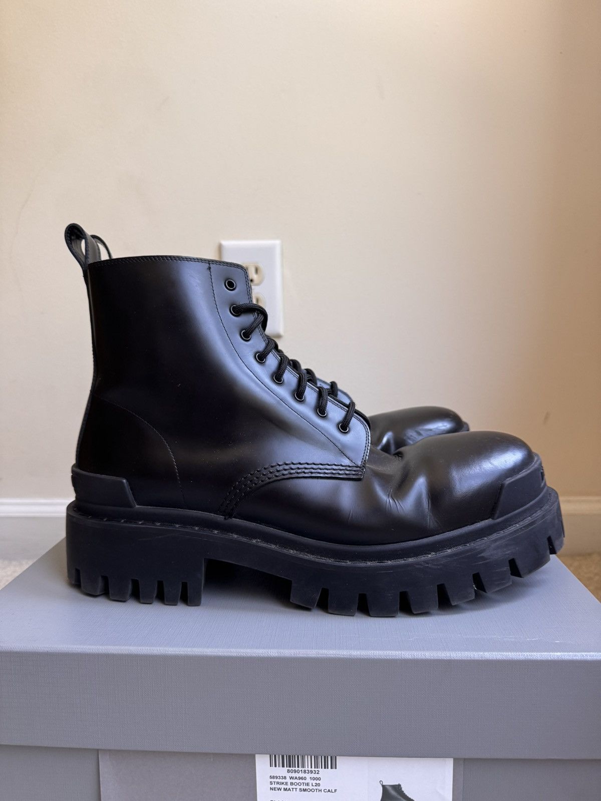 Balenciaga Balenciaga Strike Boot Size US 10 / EU 43 - 4 Thumbnail