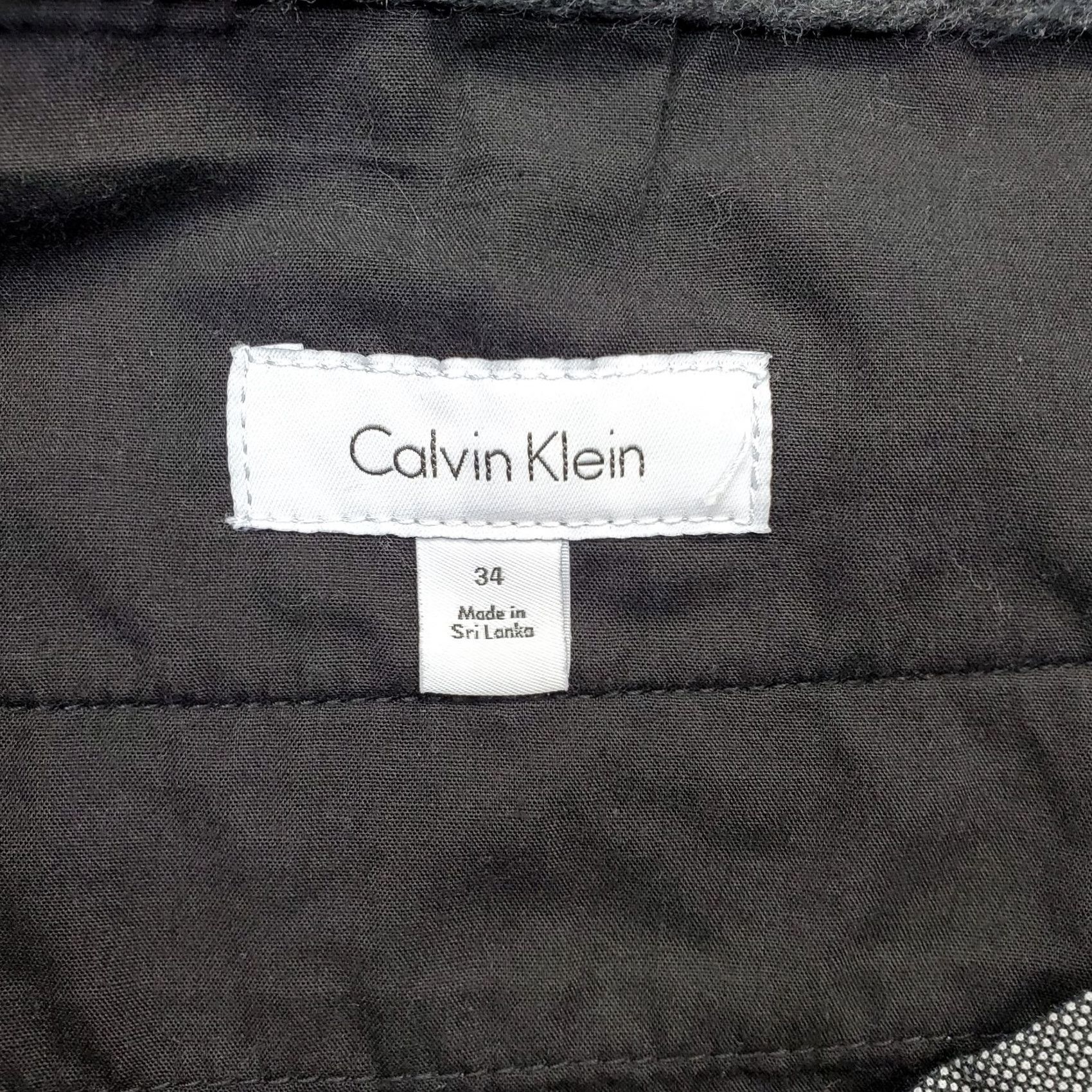 Calvin Klein Calvin Klein Mens Chino Shorts 34 Gray Polka Dot Slash Pocket Shirtless? Size US 34 / EU 50 - 6 Thumbnail