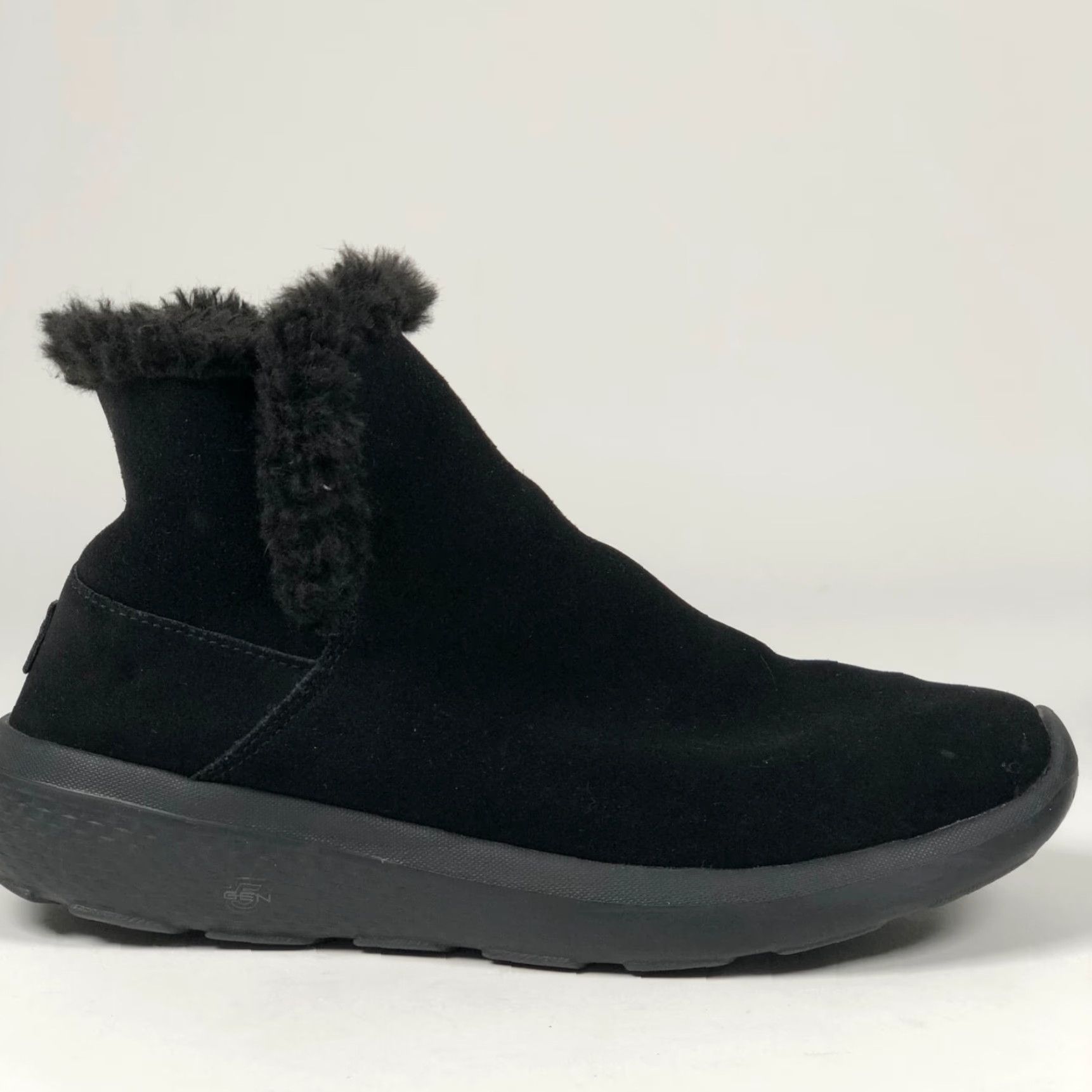 SKECHERS Skechers On The Go Womens Shoes Bootie Ankle Slipper Black Suede Faux Fur Lined 7.5 US / 38 EU Cool Bohemian Outdoor Comfort Slippers Boots Size US 8 / IT 38 - 4 Thumbnail