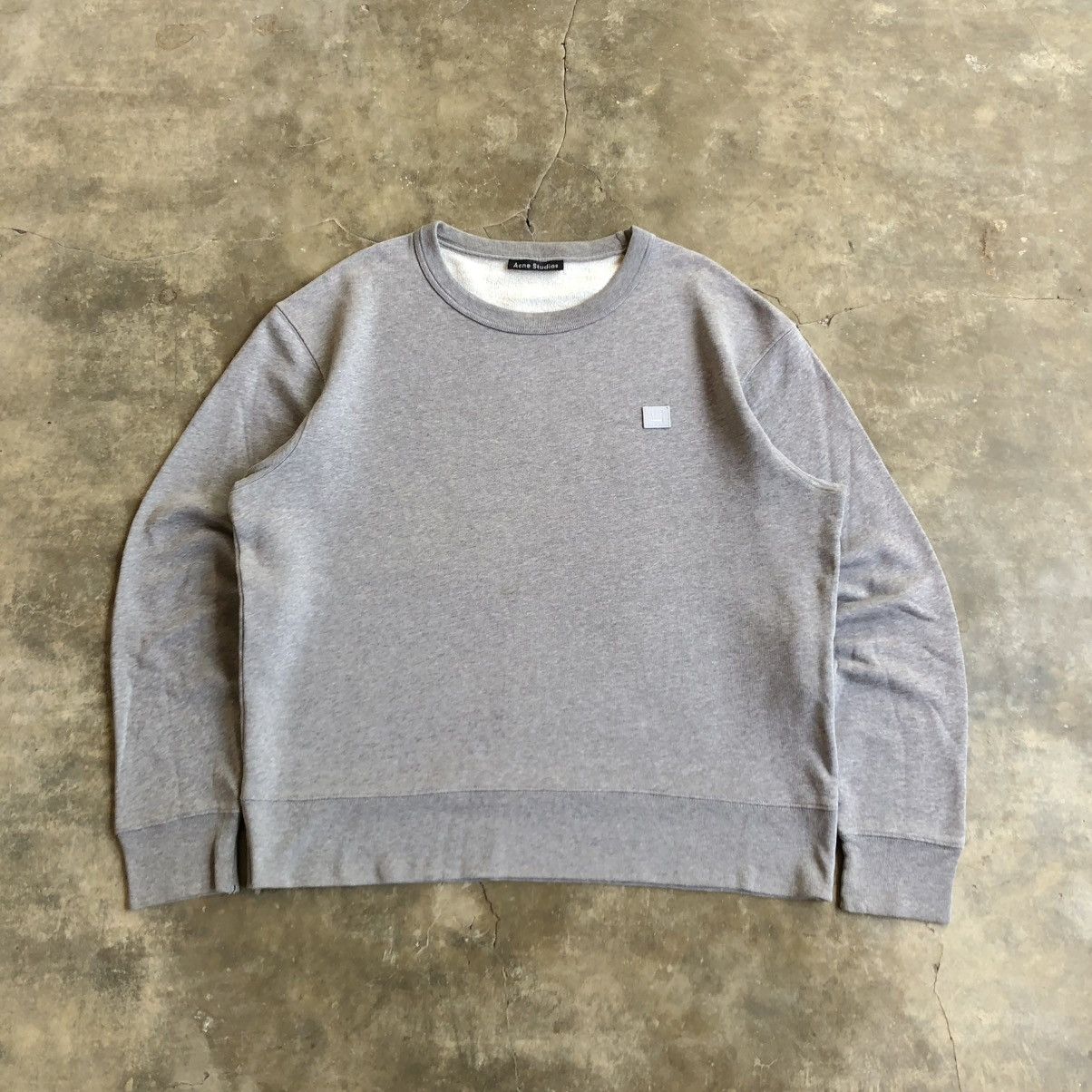Acne Studios Acne Studios Fairview Face PAW17 Patch Logo Crewneck Grey Size US XL / EU 56 / 4 - 1 Thumbnail