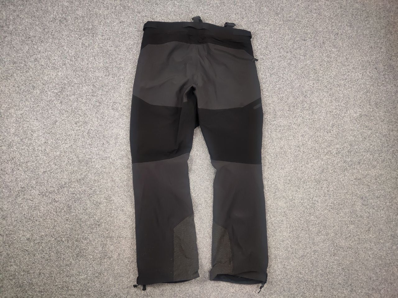 Haglofs Haglofs Pro Shell Black Zip Ski pants with suspenders Size US 36 / EU 52 - 10 Thumbnail