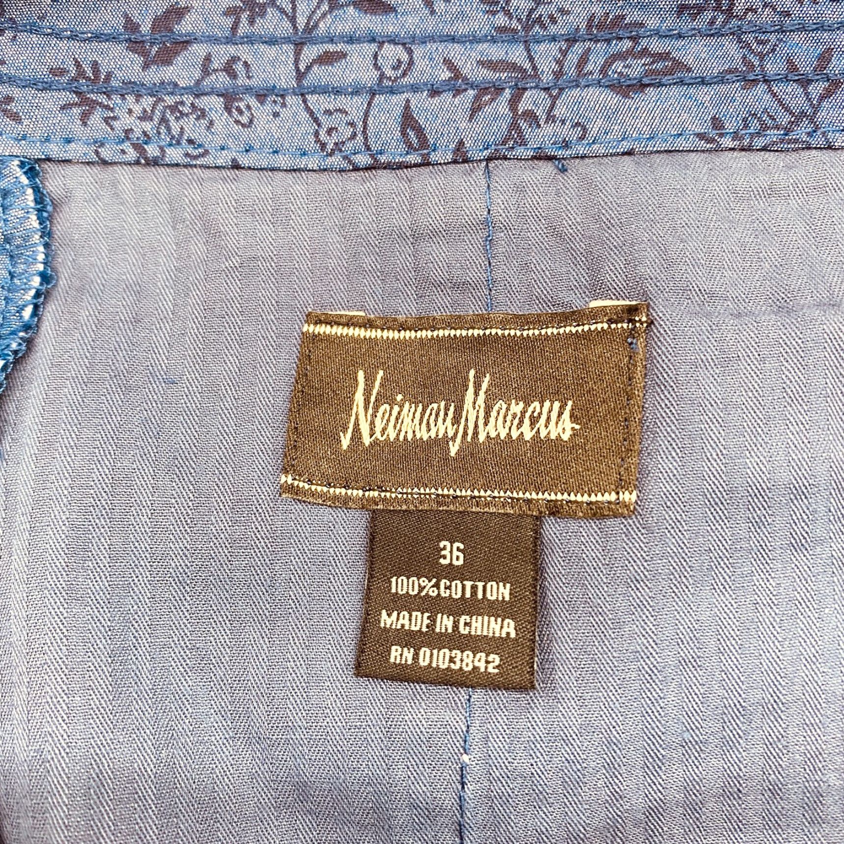 Neiman Marcus Neiman Marcus Shorts Men 36x10 Blue Floral 100% Cotton Flat Front Slant Pockets Beach Chino Reg Mens Size US 36 / EU 52 - 4 Thumbnail