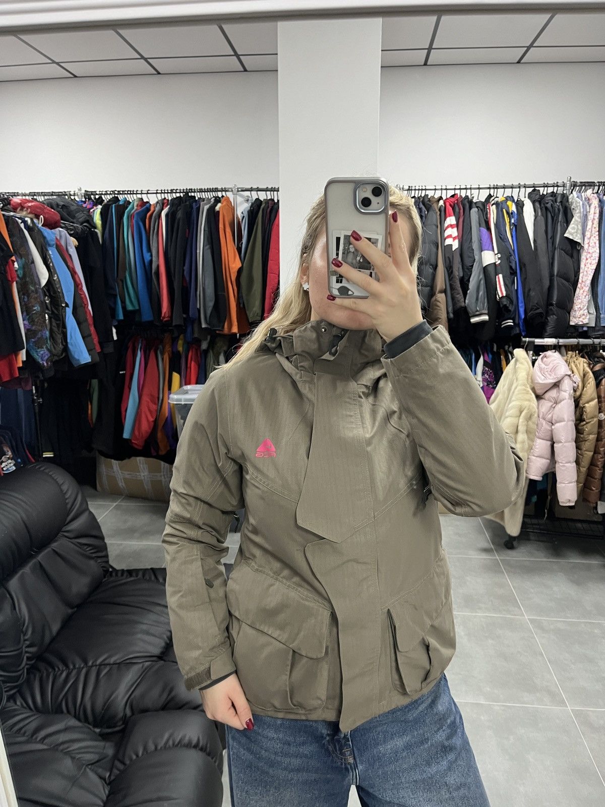 Nike ACG × Vintage Vintage Nike ACG Women Gore-Tex Puffer Snow Ski Jacket S Size S / US 4 / IT 40 - 2 Thumbnail