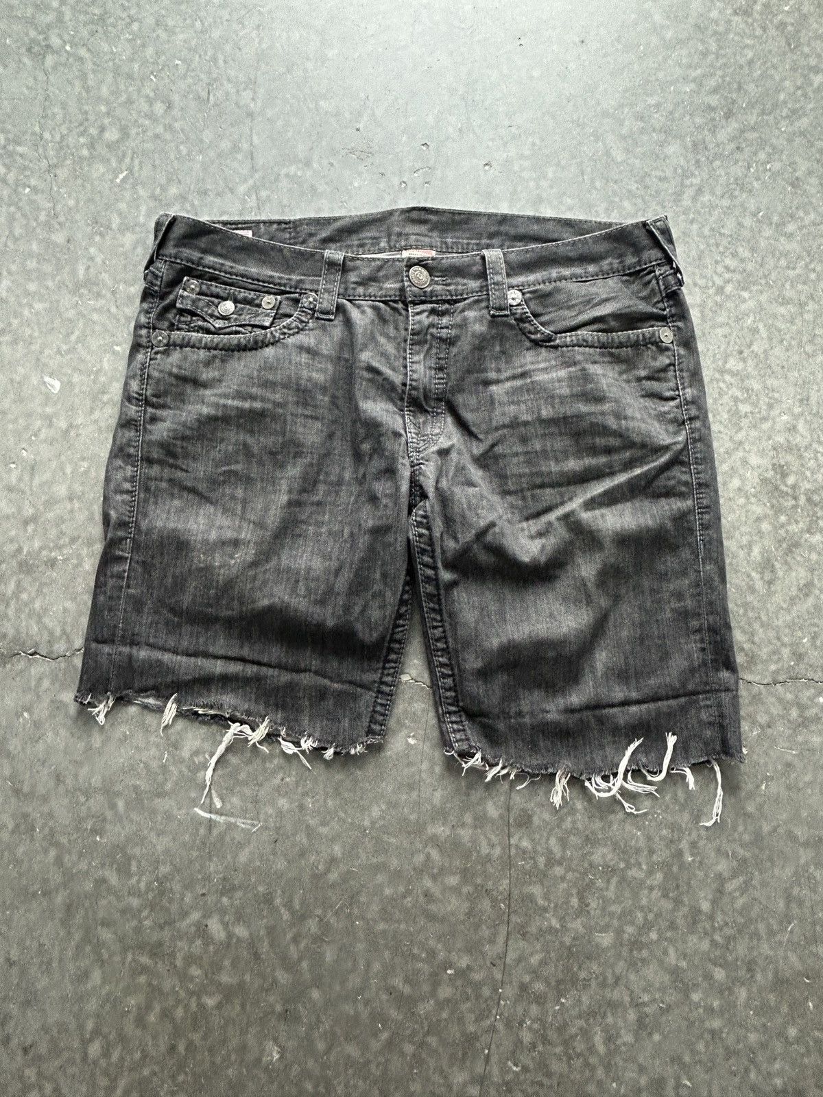 True Religion Vintage Y2K True Religion Jean Shorts Size US 42 / EU 58 - 4 Thumbnail