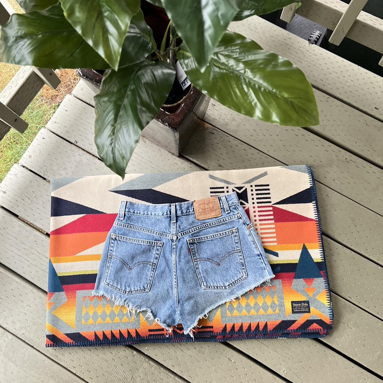 Levi's × Vintage Levi’s shorts Size 28" / US 6 / IT 42 - 1 Thumbnail