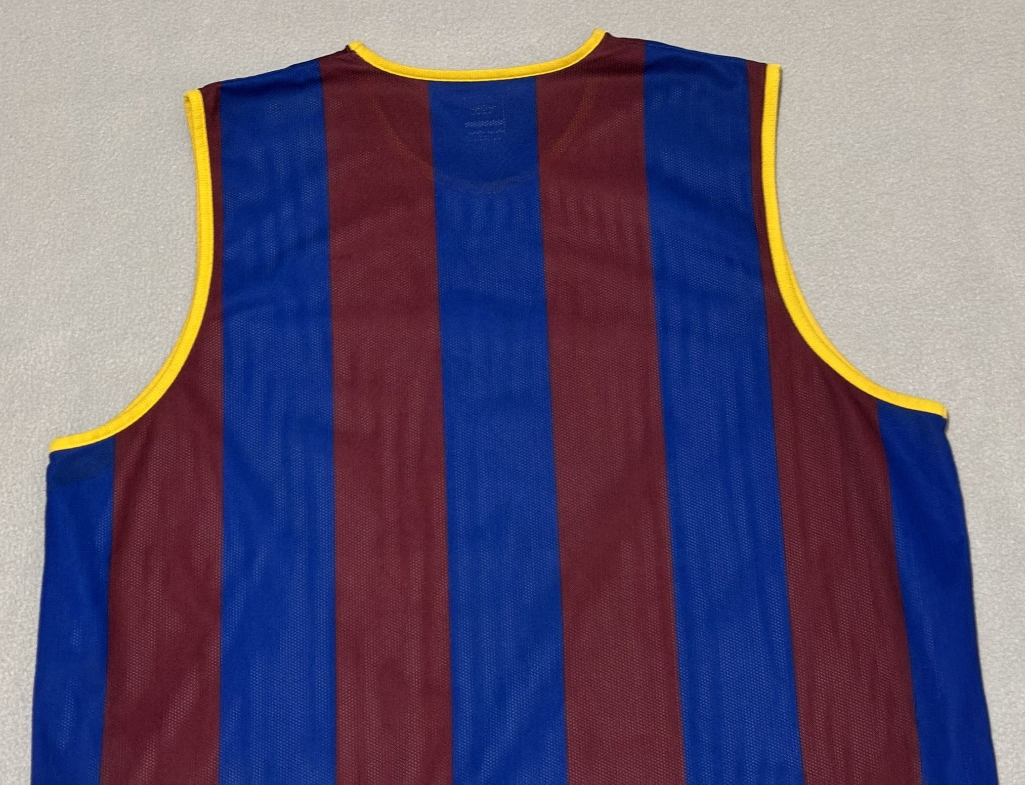Umbro Umbro Sleeveless Jersey Size XXL Size US XXL / EU 58 / 5 - 11 Thumbnail