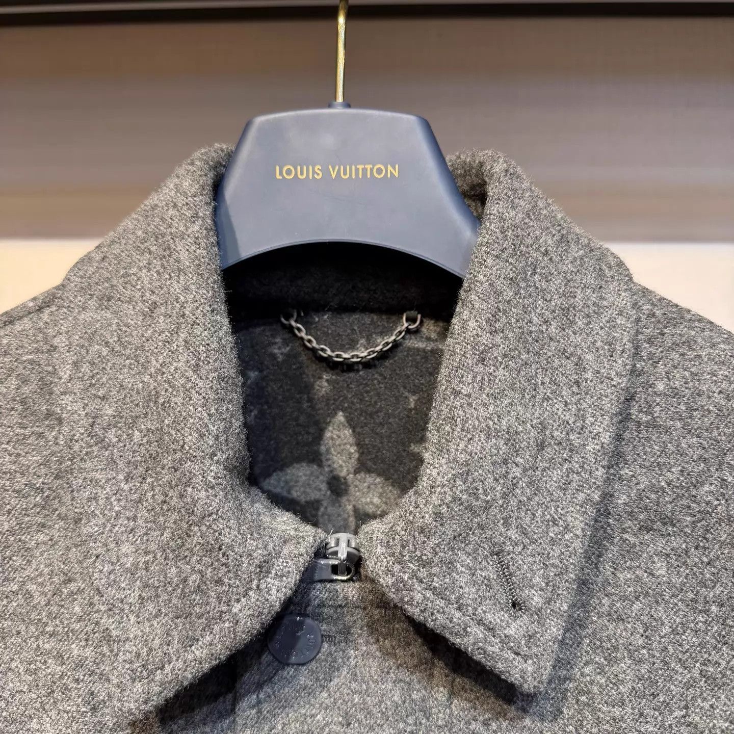 Louis Vuitton Louis Vuitton Gray Pin Wool Jacket 48 New Size US M / EU 48-50 / 2 - 3 Thumbnail