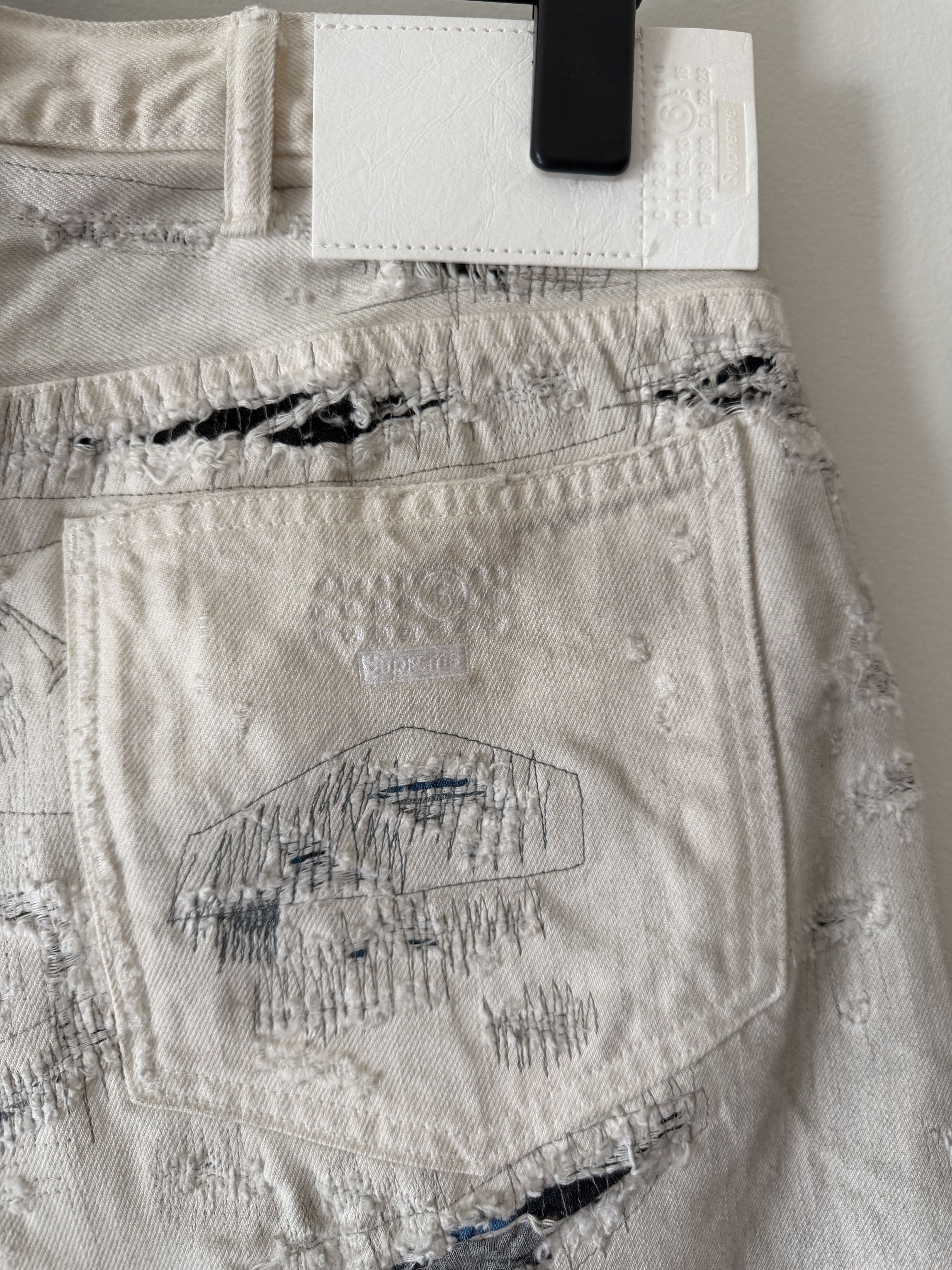 Maison Margiela × Supreme Supreme MM6 Maison Margiela Distressed Loose Fit Jeans White Size US 34 / EU 50 - 7 Thumbnail