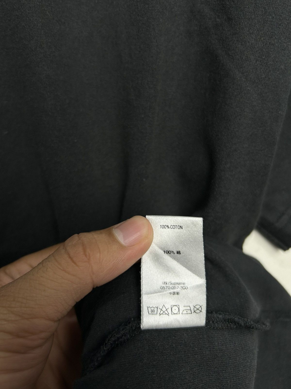 Supreme Supreme reflective small box tee Size US L / EU 52-54 / 3 - 7 Thumbnail