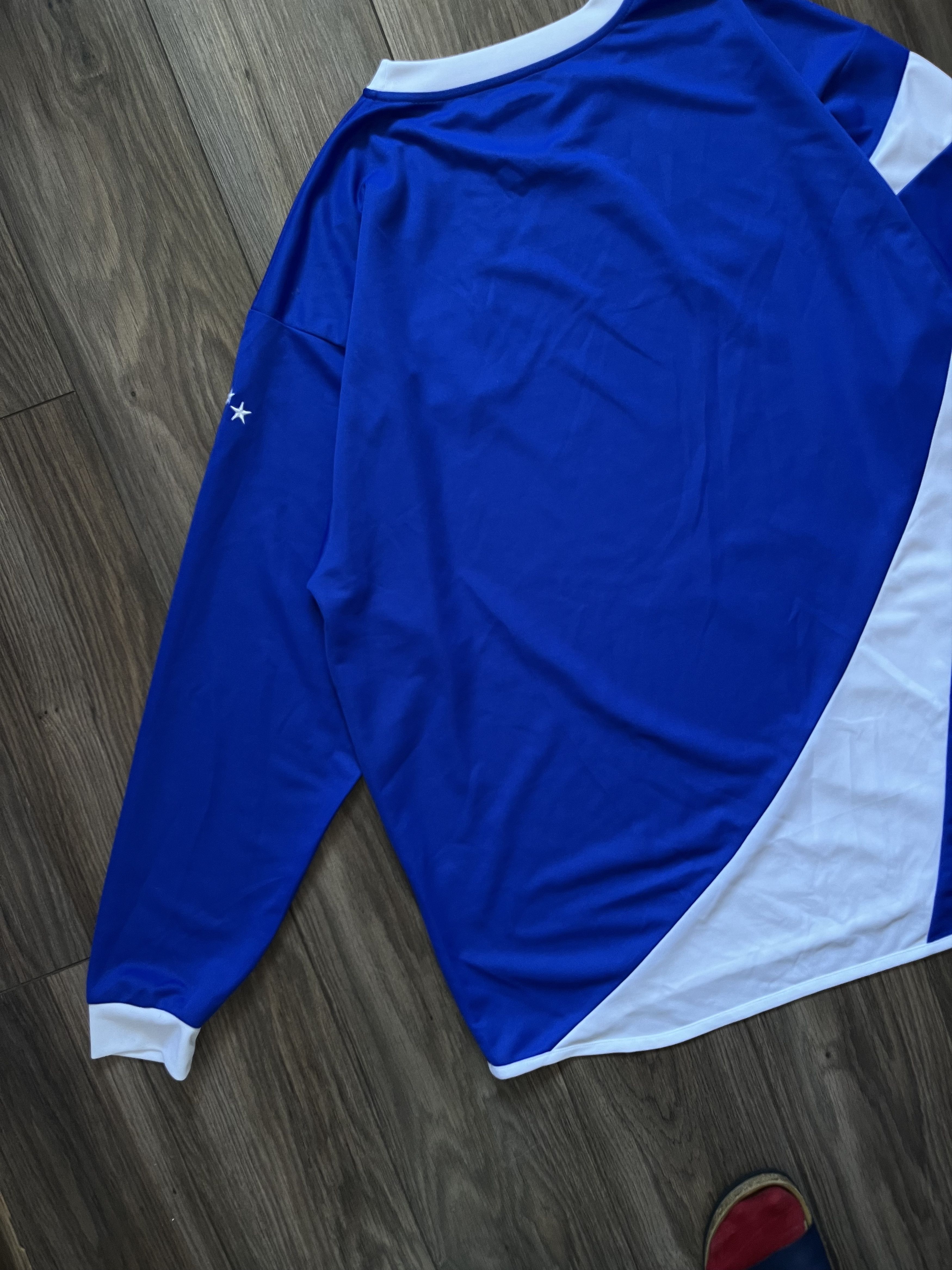 Vintage Ipswich Town 2005-2007 Home Long Sleeve Soccer Jesrsey Size US XL / EU 56 / 4 - 12 Thumbnail