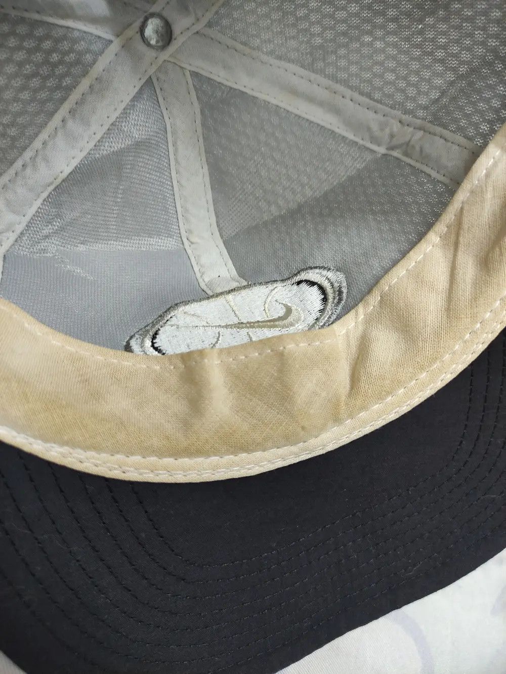 Nike NIKE BASKETBALL VINTAGE MESH CAP Size ONE SIZE - 9 Thumbnail