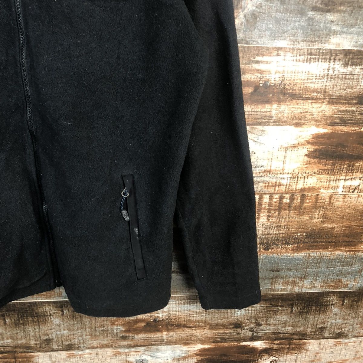 Columbia Columbia Black sweater vintage #A1460 Size US L / EU 52-54 / 3 - 8 Thumbnail
