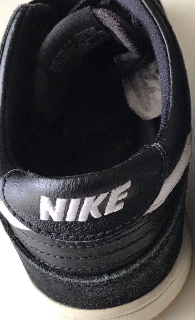 Nike Nike SB Zoom Dunk Low Pro Black White Gum Size US 7 / EU 40 - 11 Thumbnail
