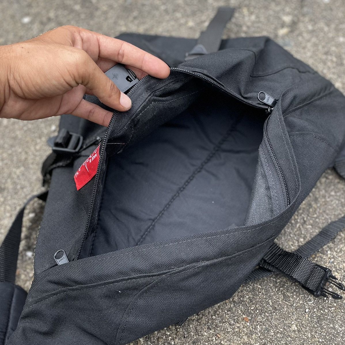Manhattan Portage MANHATTAN PORTAGE J-BAG CROSSBODY BACKPACK MADE IN USA Size ONE SIZE - 5 Thumbnail