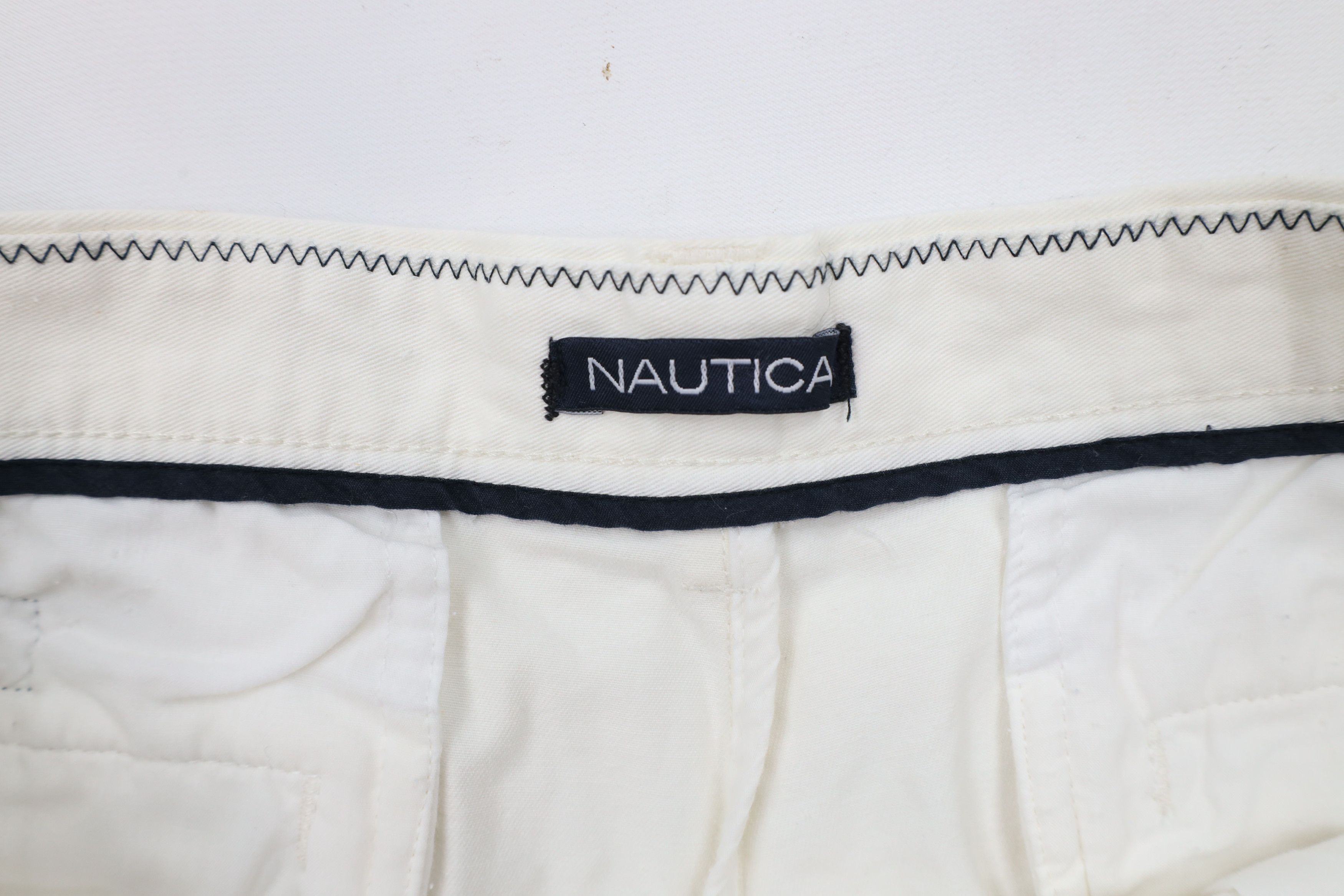 Nautica × Vintage Deadstock Vintage Nautica Cotton Chino Golf Shorts White Size US 38 / EU 54 - 6 Thumbnail
