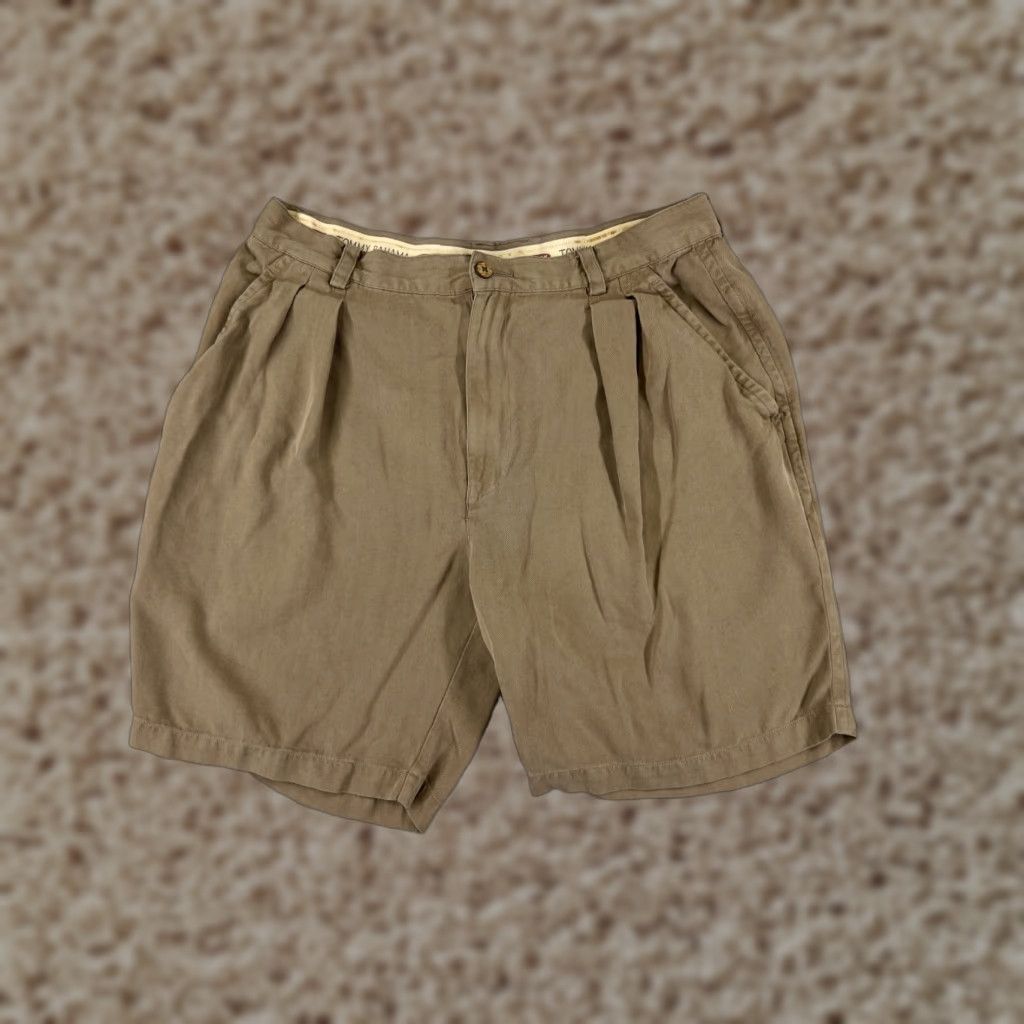 Tommy Bahama Tommy Bahama Shorts Men 34 Beige 100% Silk Pleated Herringbone Bermuda Casual Vintage No Size US 34 / EU 50 - 1 Thumbnail