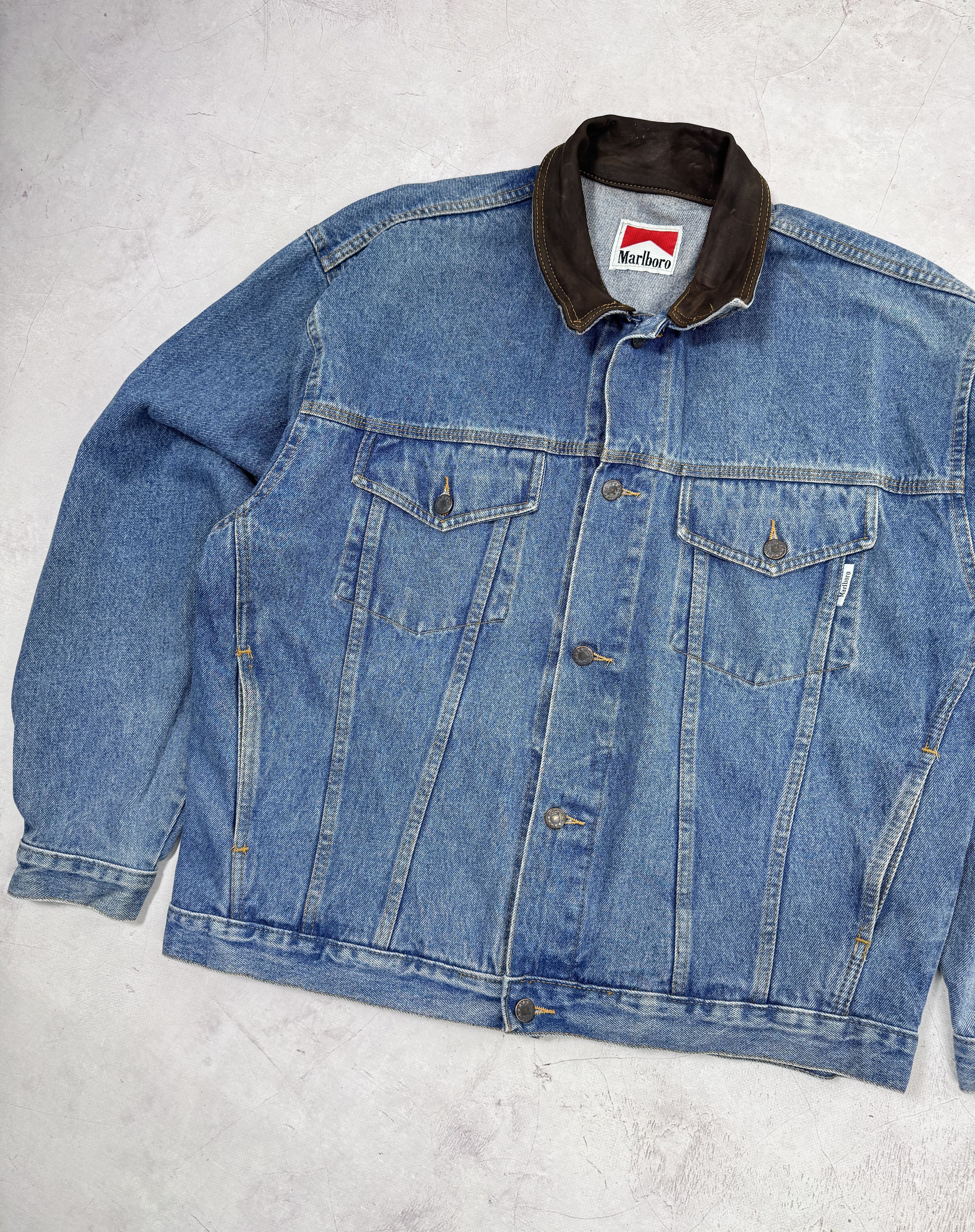 Marlboro × Vintage Vintage Marlboro Denim Jacket & Leather Collar Size US XL / EU 56 / 4 - 2 Thumbnail