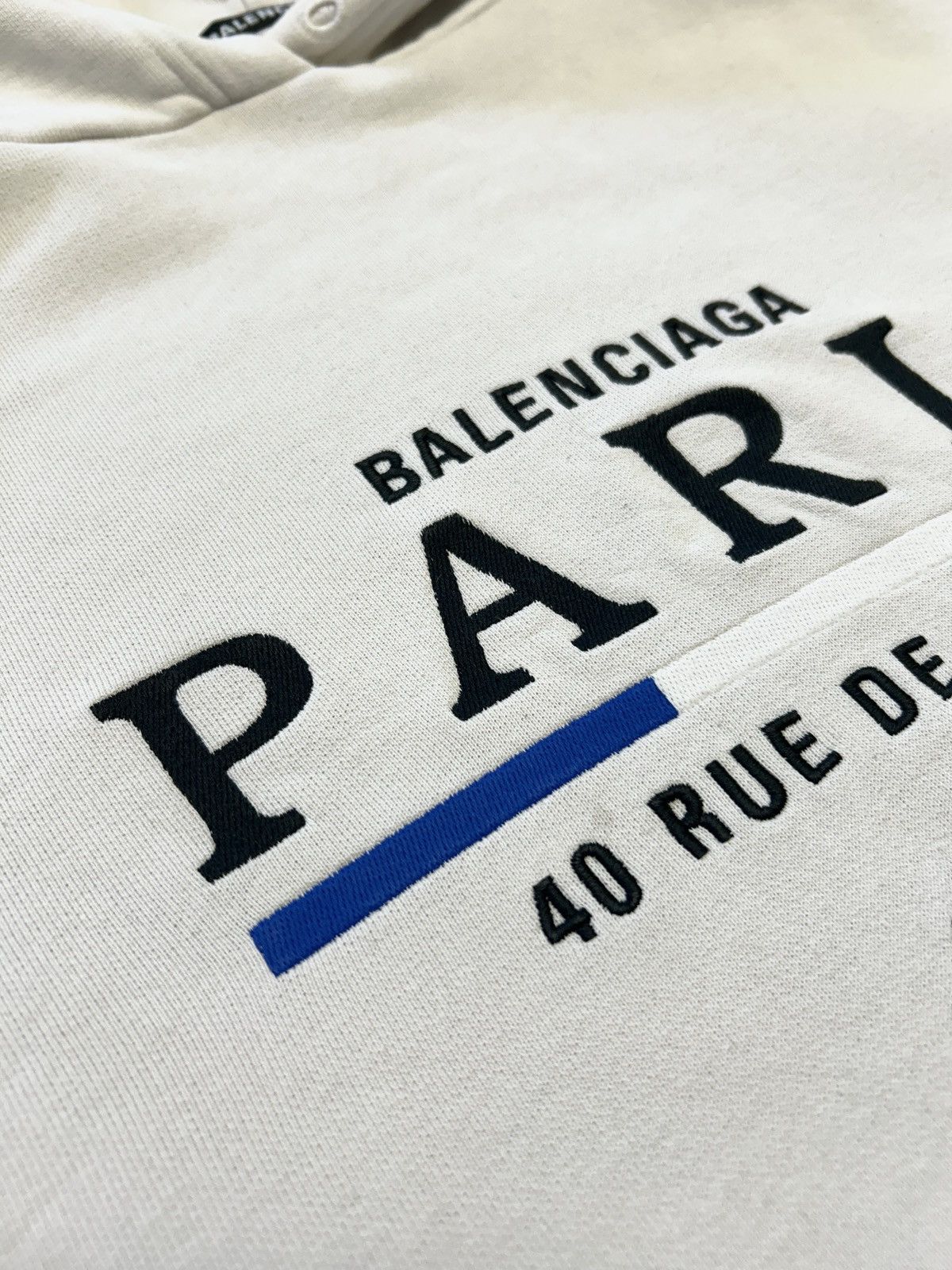 Balenciaga FW2019 Paris Rue de Sèvres Hoodie Size US S / EU 44-46 / 1 - 7 Thumbnail