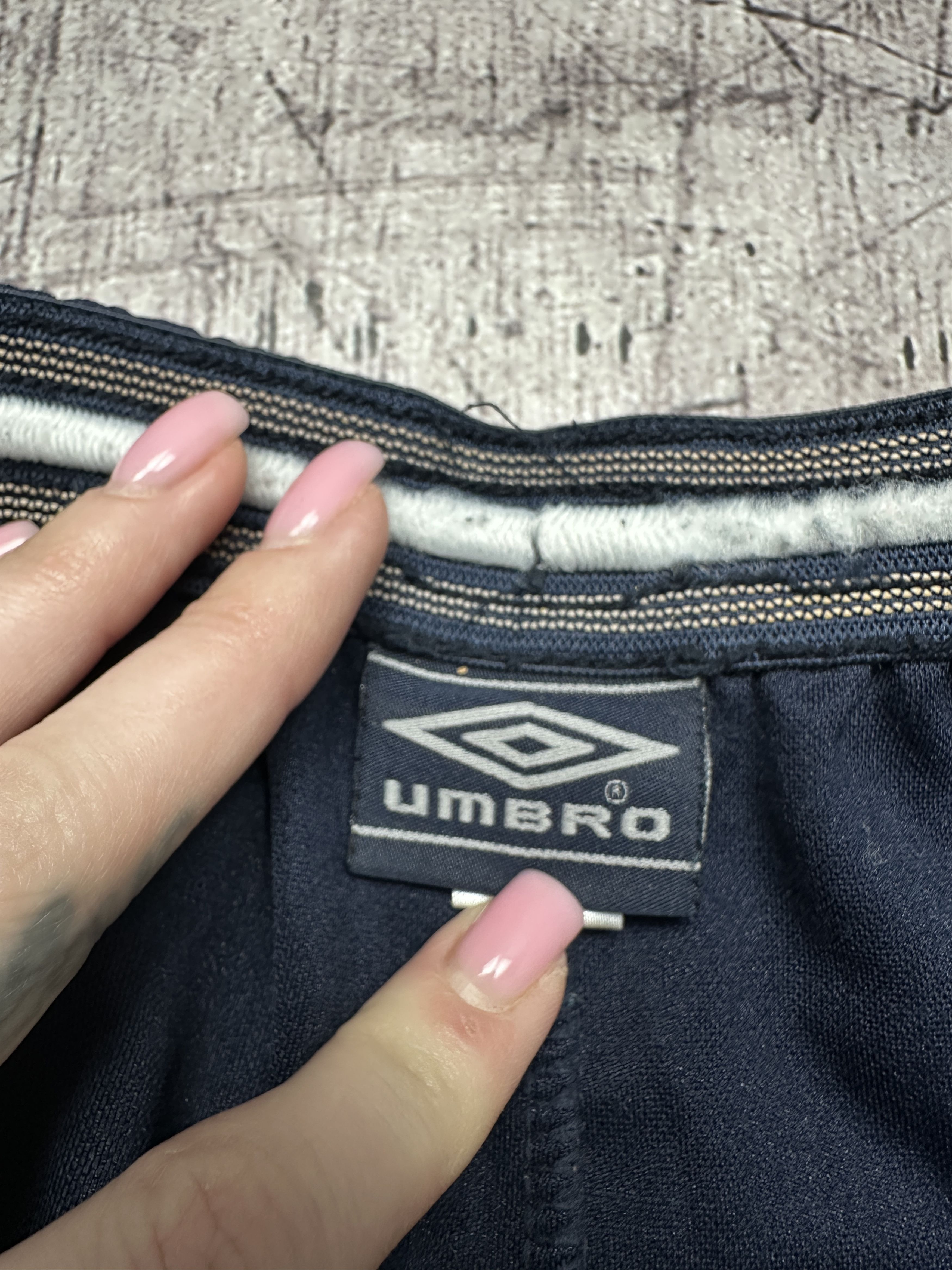 Umbro Umbro Vintage Mens Monogram Shorts Size US 36 / EU 52 - 7 Thumbnail